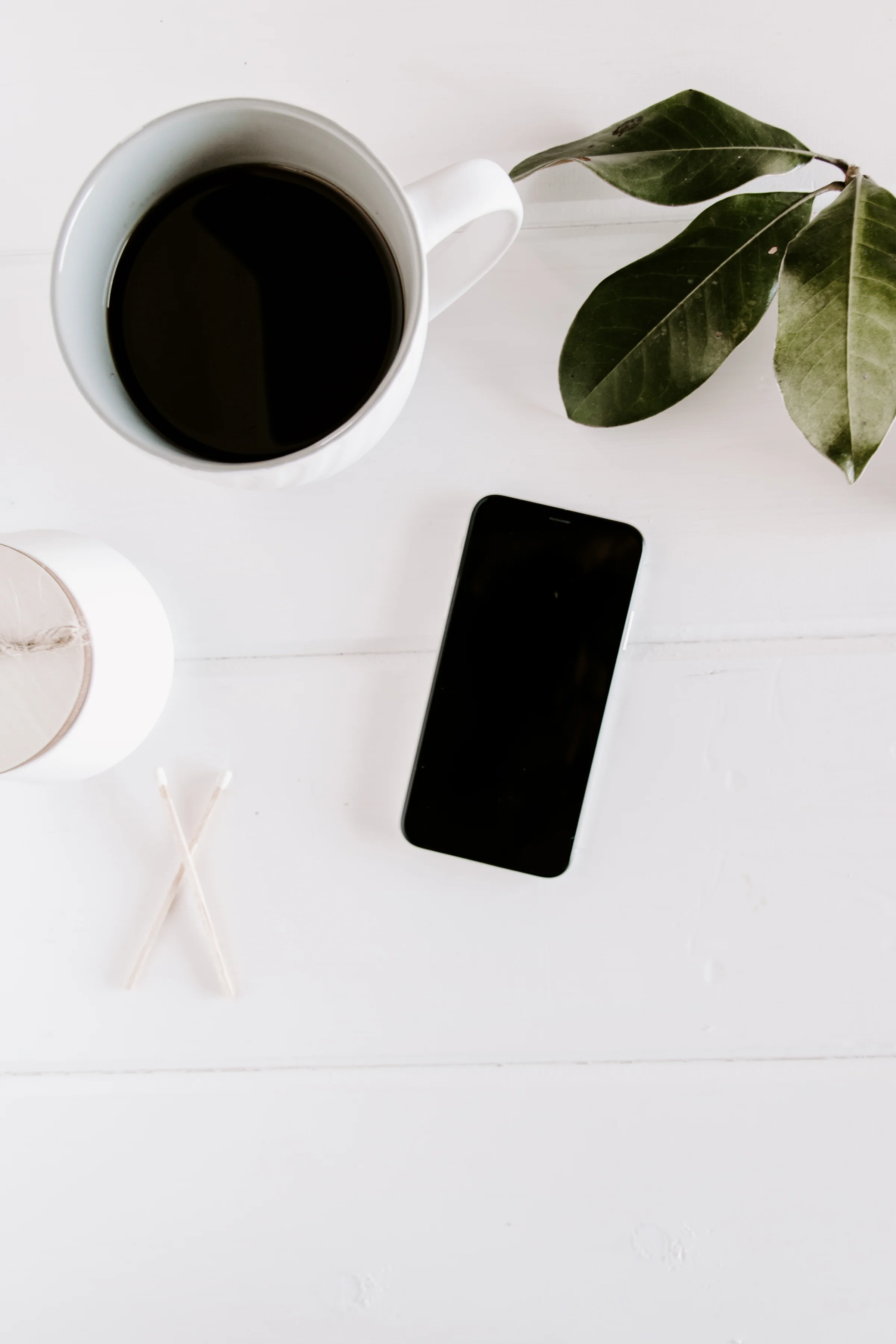 PBD-FarmhouseiPhone-Mockups-25.jpg