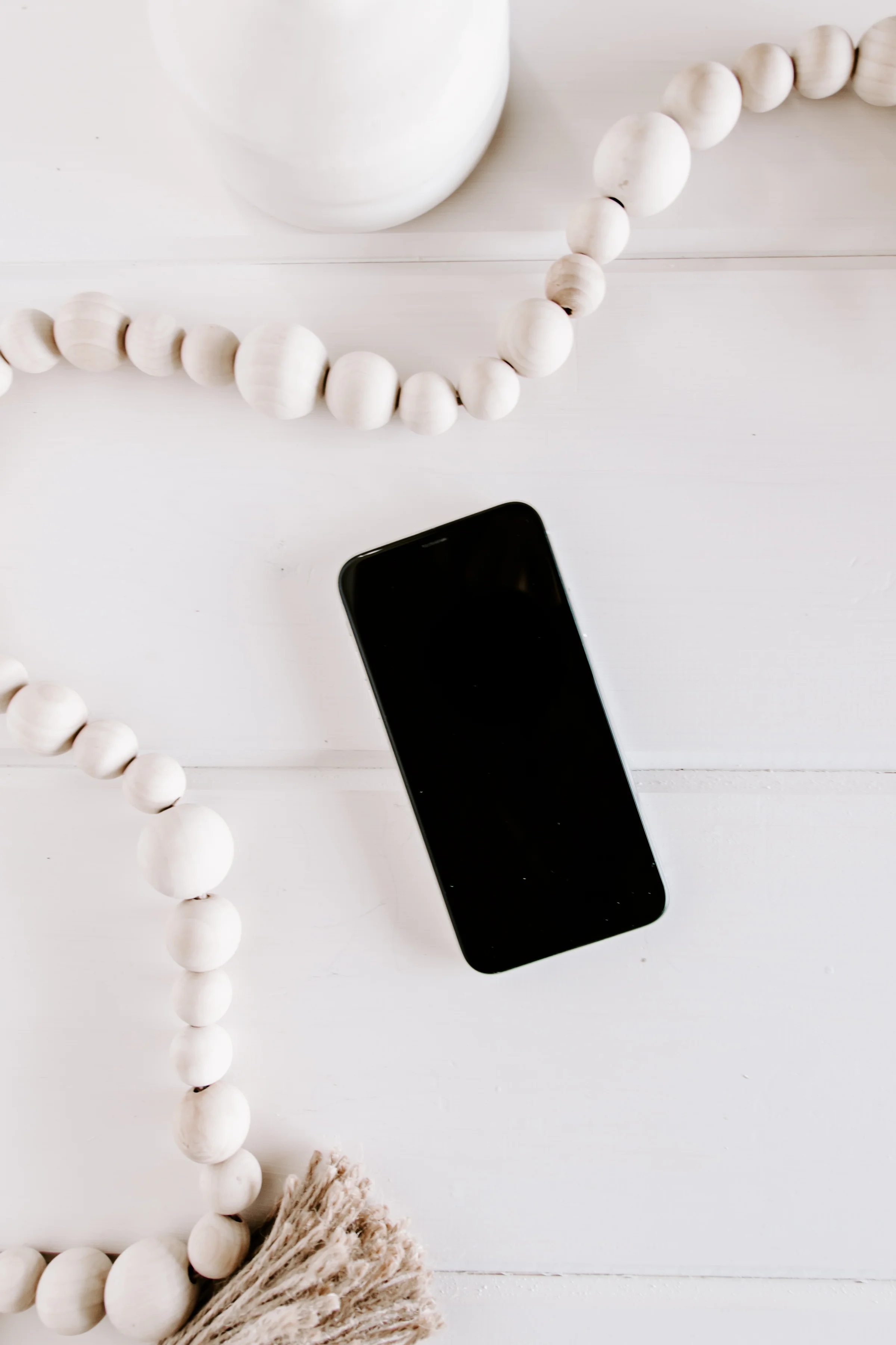 PBD-FarmhouseiPhone-Mockups-26.jpg