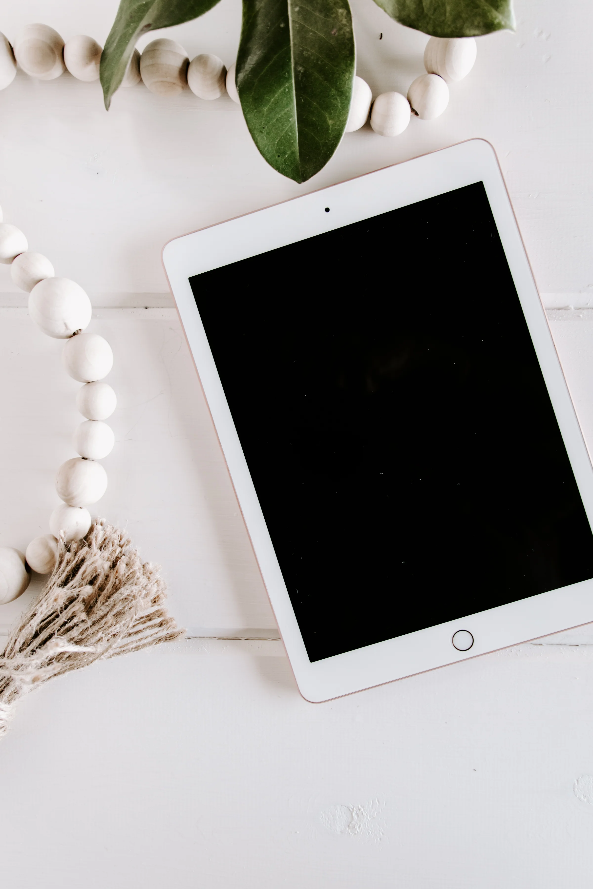 PBD-FarmhouseiPad-Mockups-11.jpg