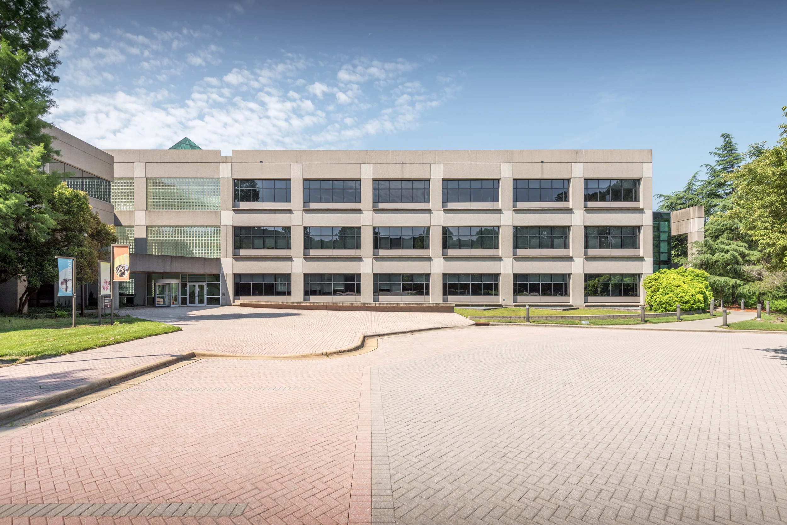 svp-bldg-coc-ext-2_0973-(ZF-10299-84280-1-018).jpg