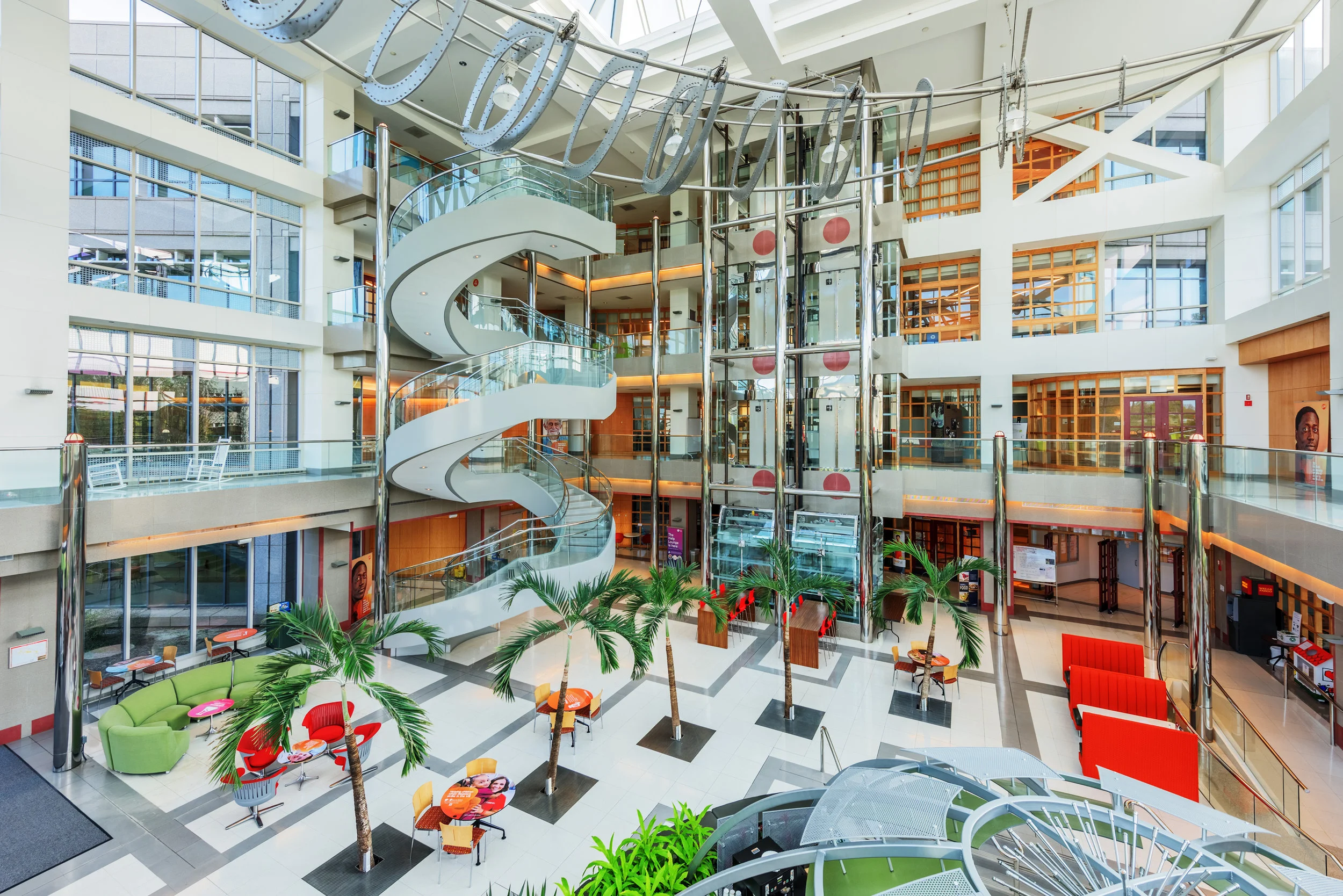 gsk-sanders-bldg-5-int-7365-(ZF-6695-14054-1-032).jpg
