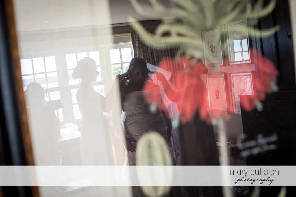 Bride getting ready for her big day at the Inns of Aurora Wedding