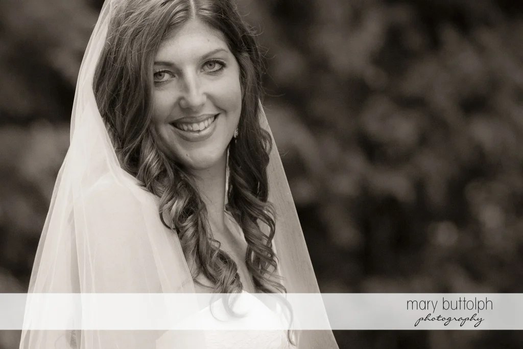 Close up shot of the beautiful bride at the Sherwood Inn Wedding