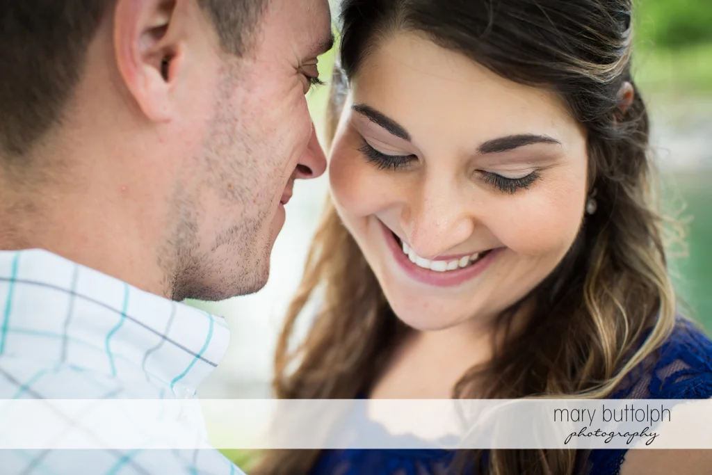 Couple get close at Emerson Park Engagement
