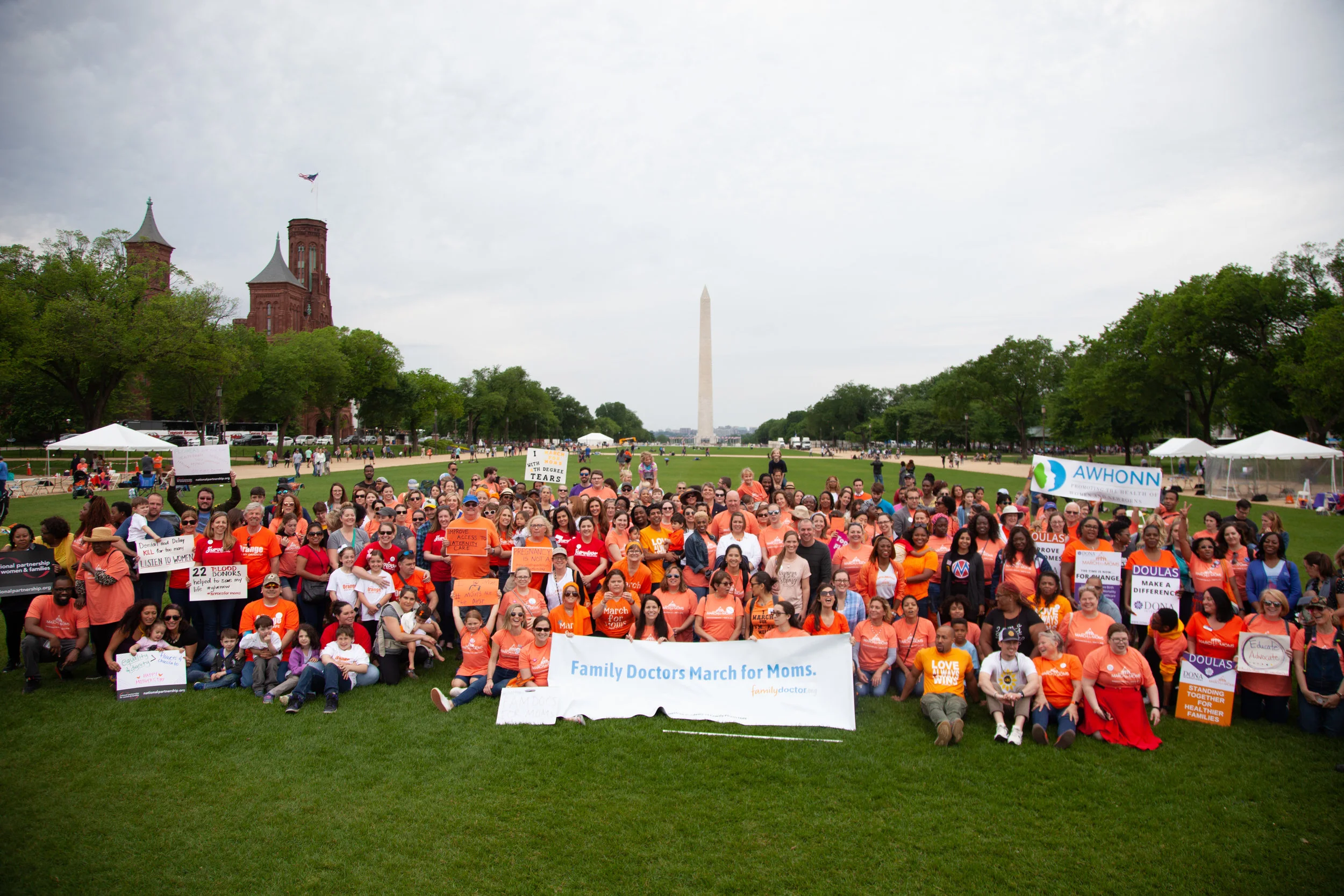 051119-MarchForMomsPrint-337.jpg
