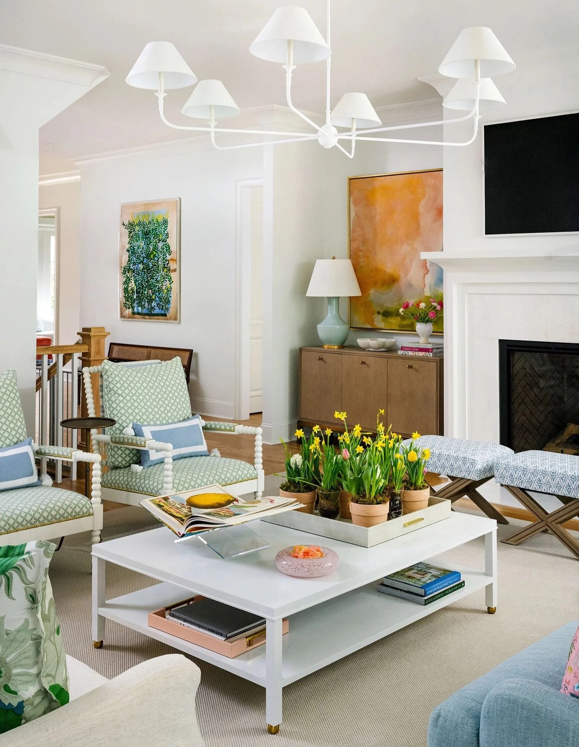 The living room in our Southern Proper project is the kind of space that feels like a sunny day no matter what the weather is like outside. The perfect spot to spend a long weekend &mdash; or if you&rsquo;ve been away, exactly what you want to come h