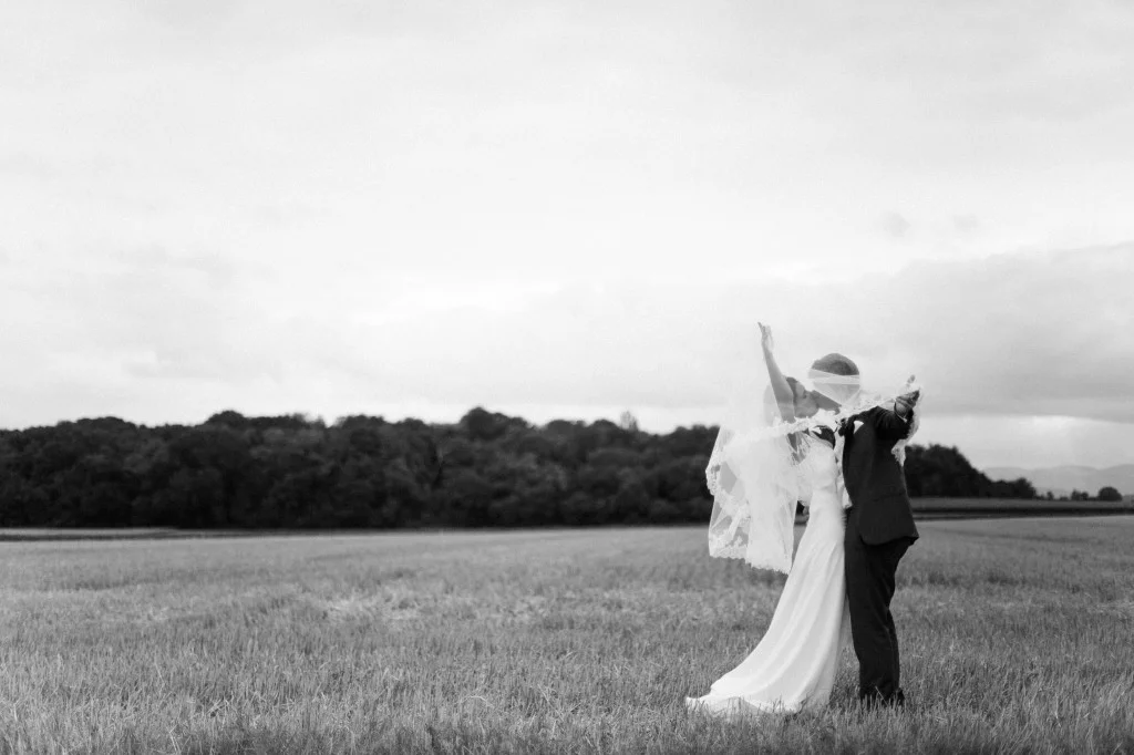 photo-mariage-noir-et-blanc.jpg