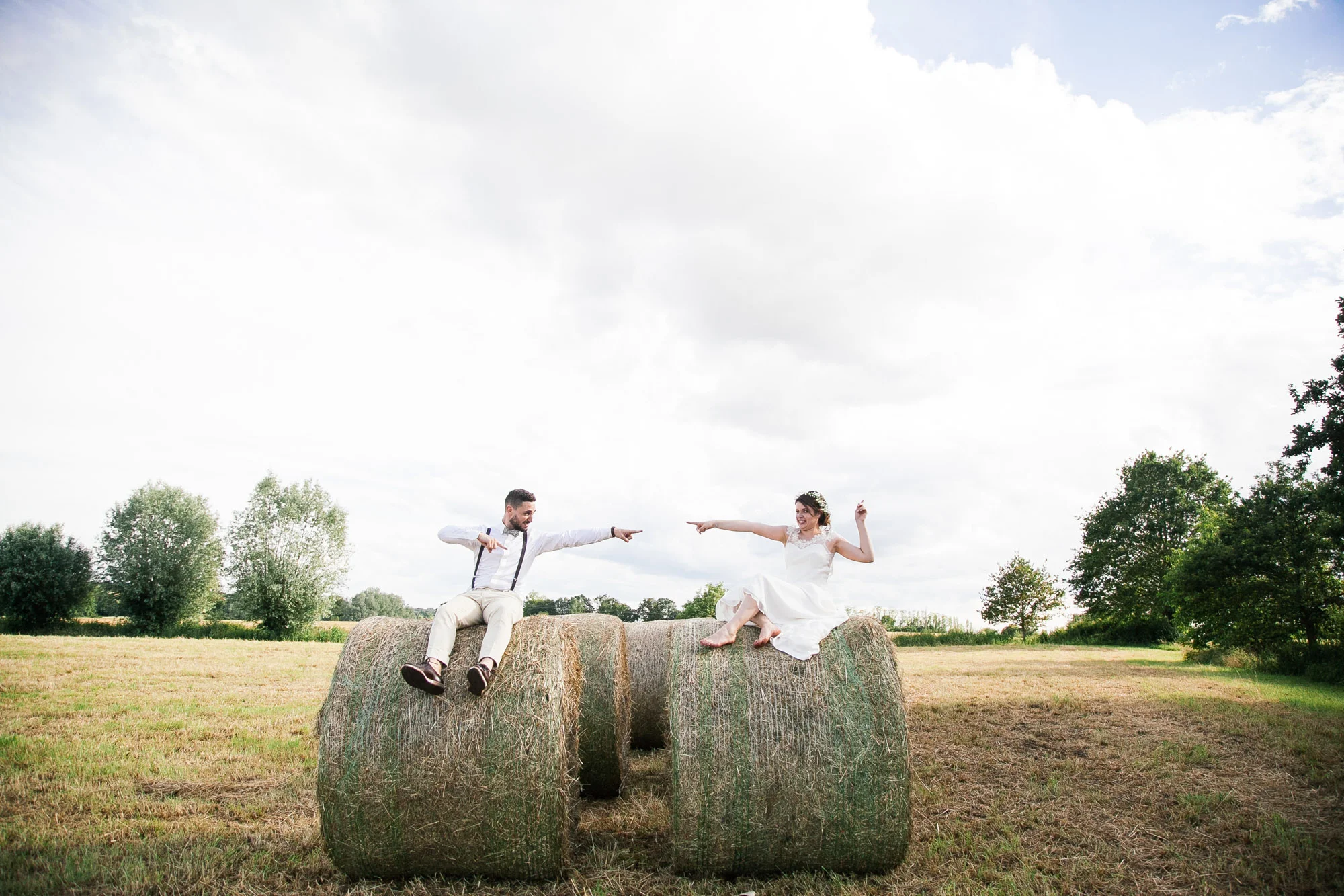 mariage-bottes-de-foin.jpg