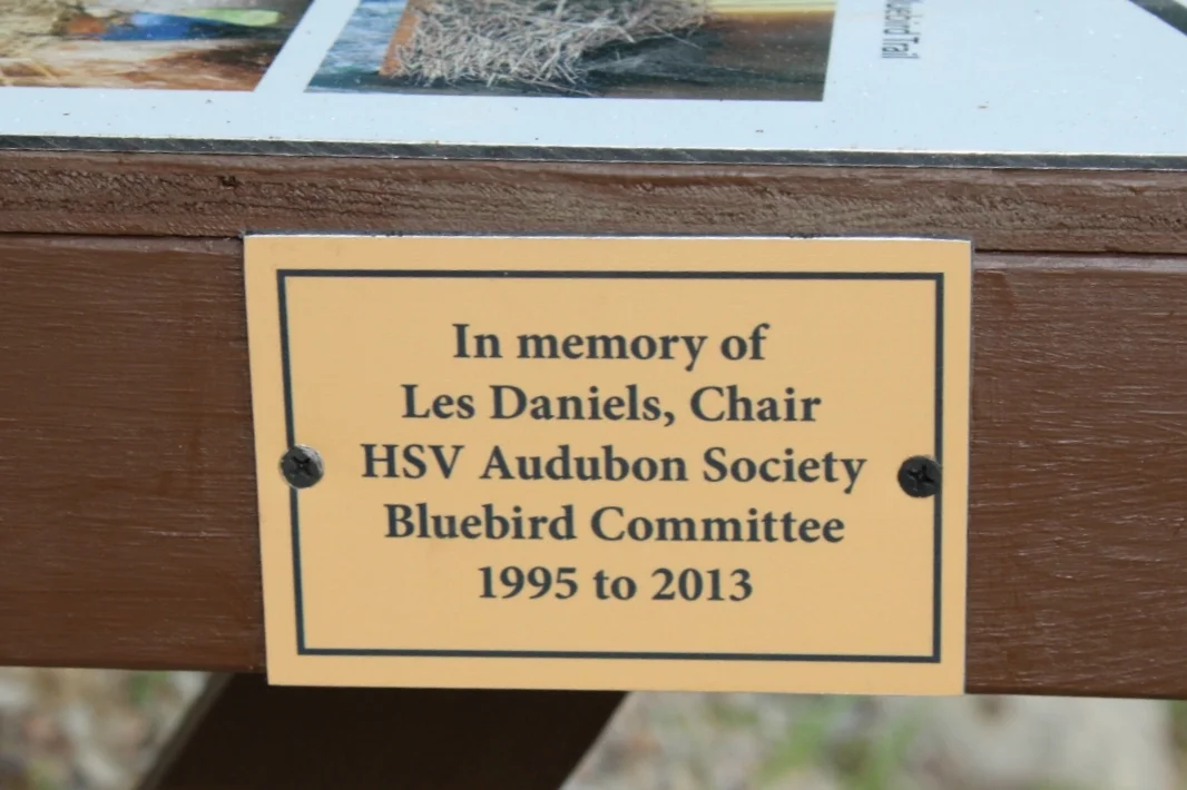 Les Daniels Memorial