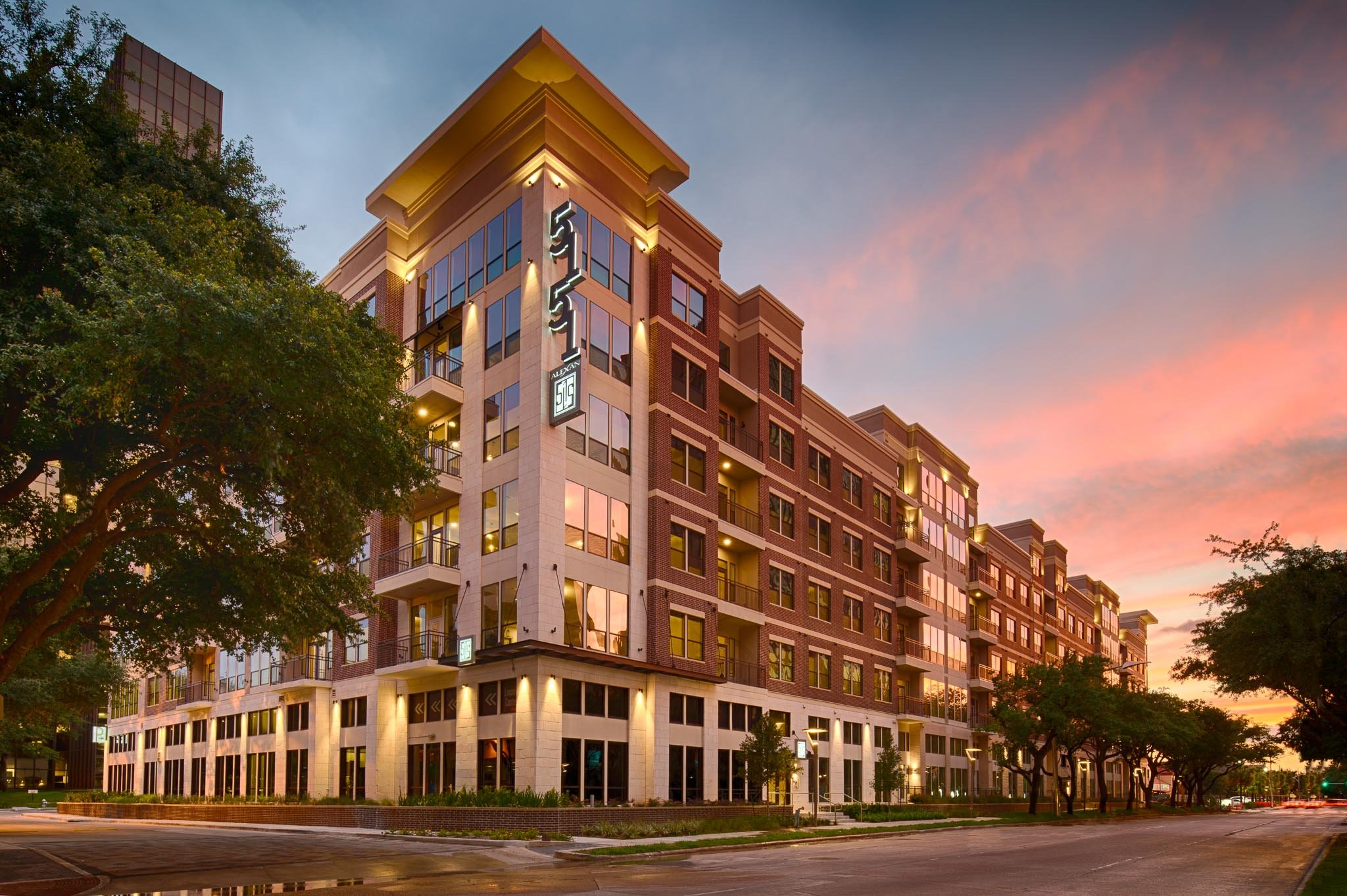 MF MR-14347-Alexan 5151-CREDIT Courtesy of Trammel Crow Residential-Small-10.jpg