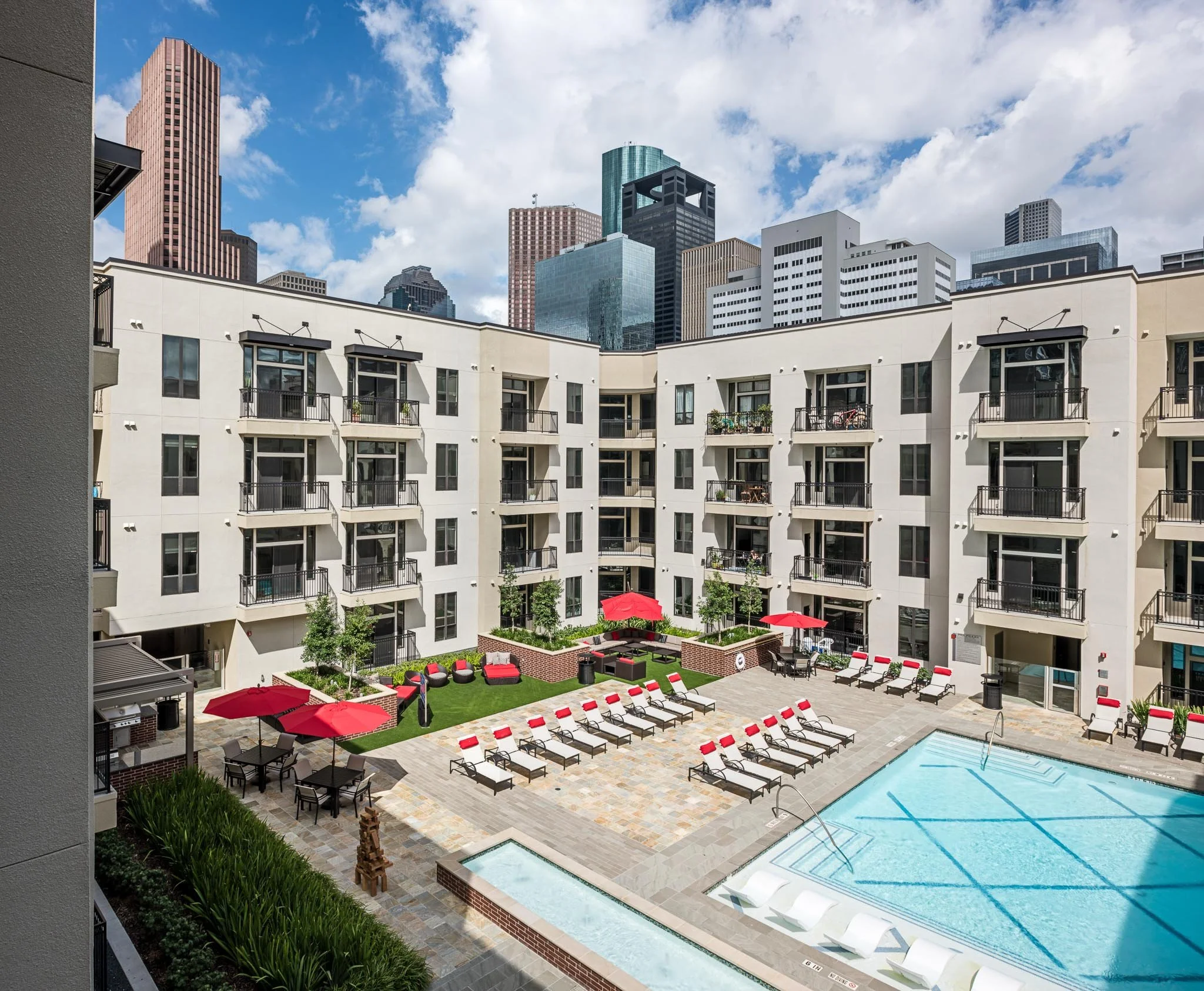 MF MR-Broadstone Block 334-Credit Peter Molick Photography-Small -10.jpg