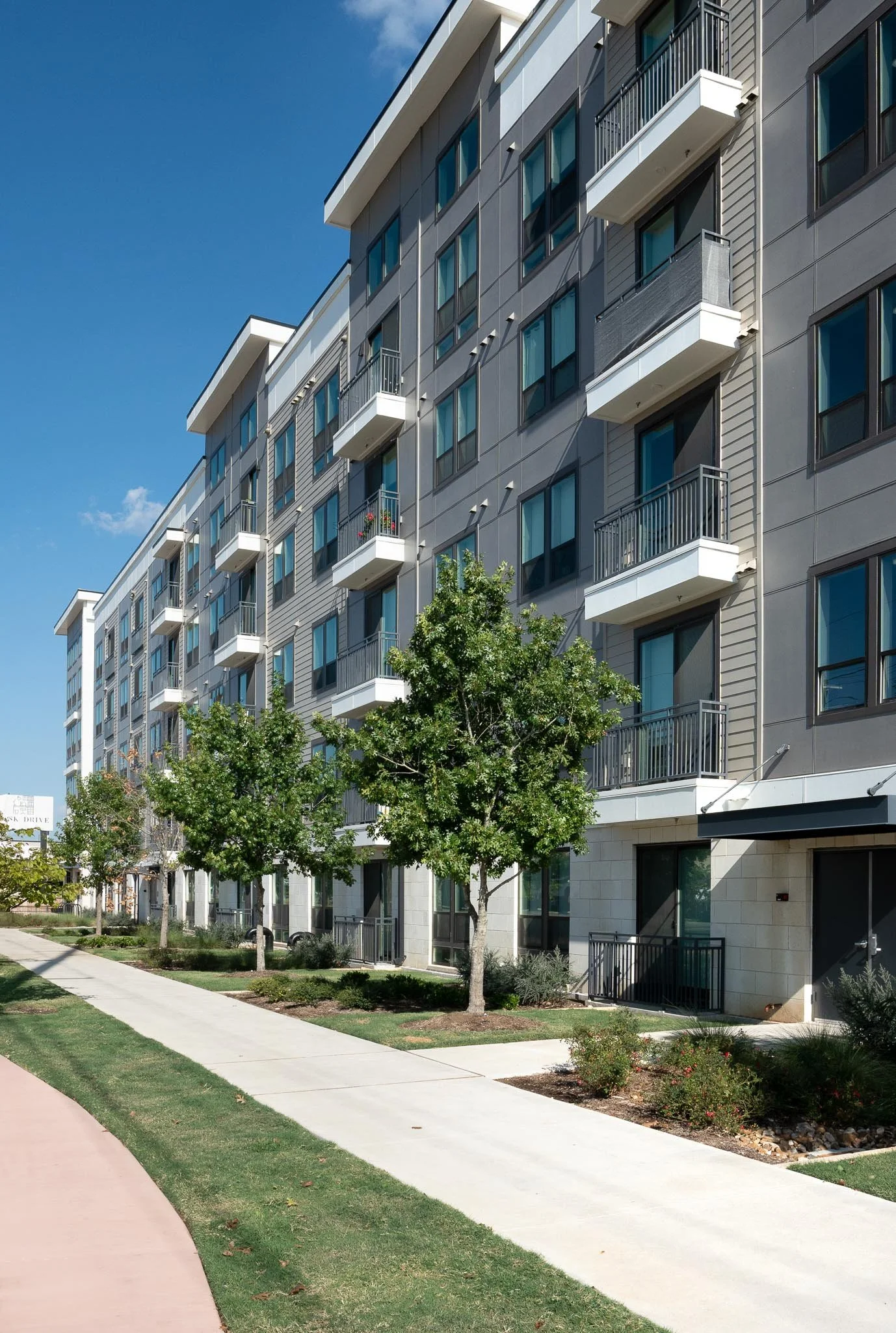 MF MR-22004-Broadstone North Lamar-Small-3.jpg