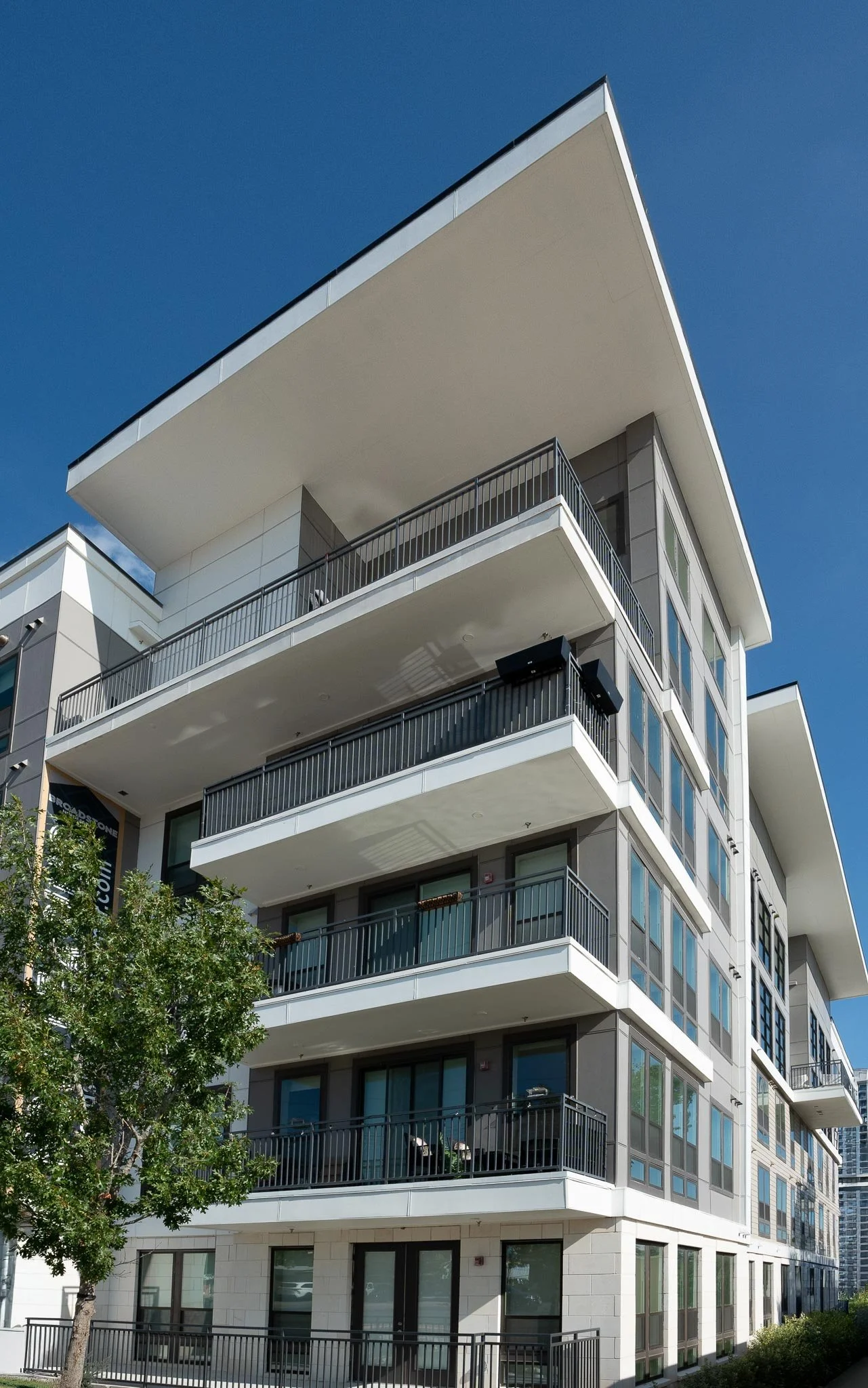 MF MR-22004-Broadstone North Lamar-Small-4.jpg