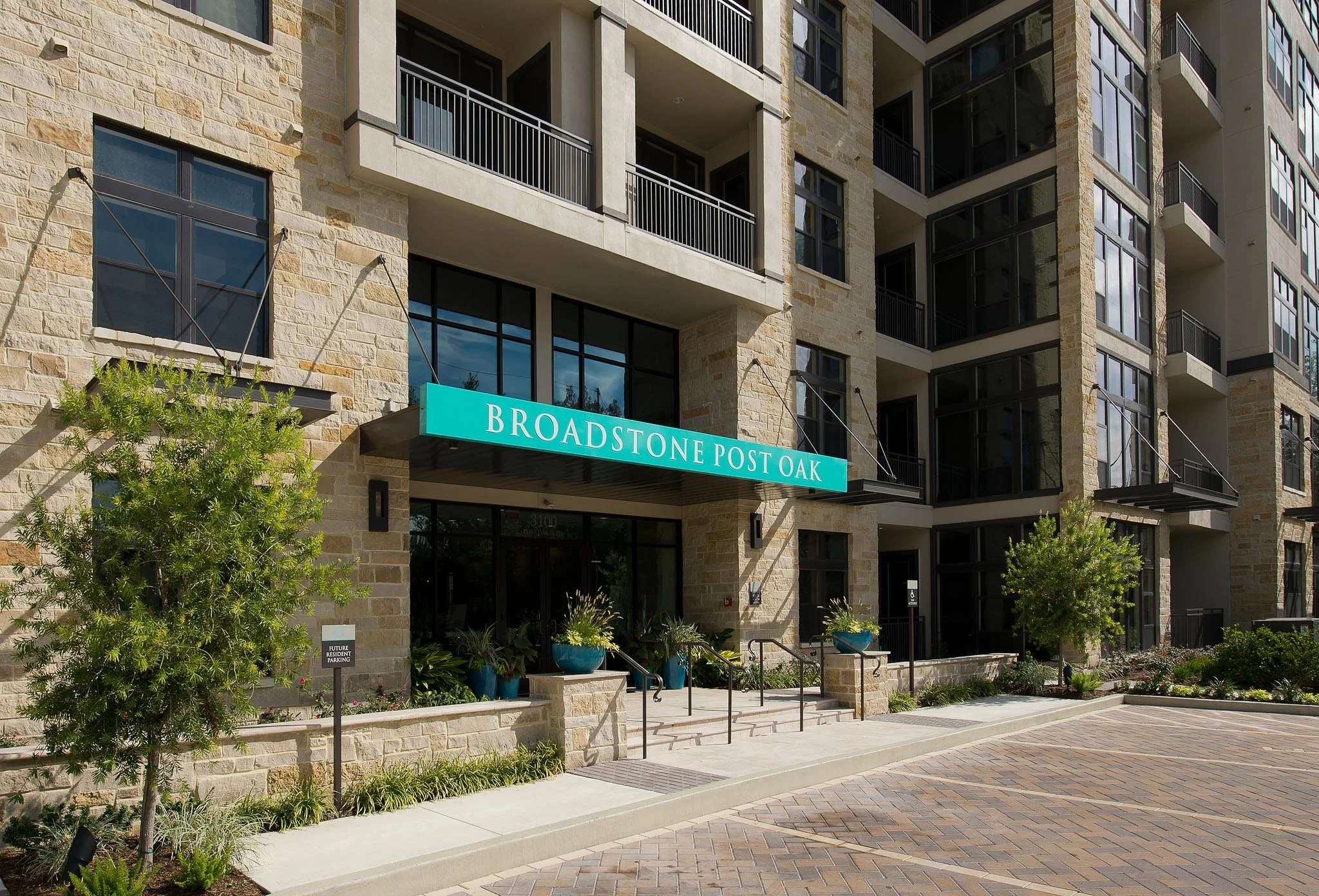 MF MR-Broadstone Post Oak-Credit Alliance Residential Co.-Small-4.jpg