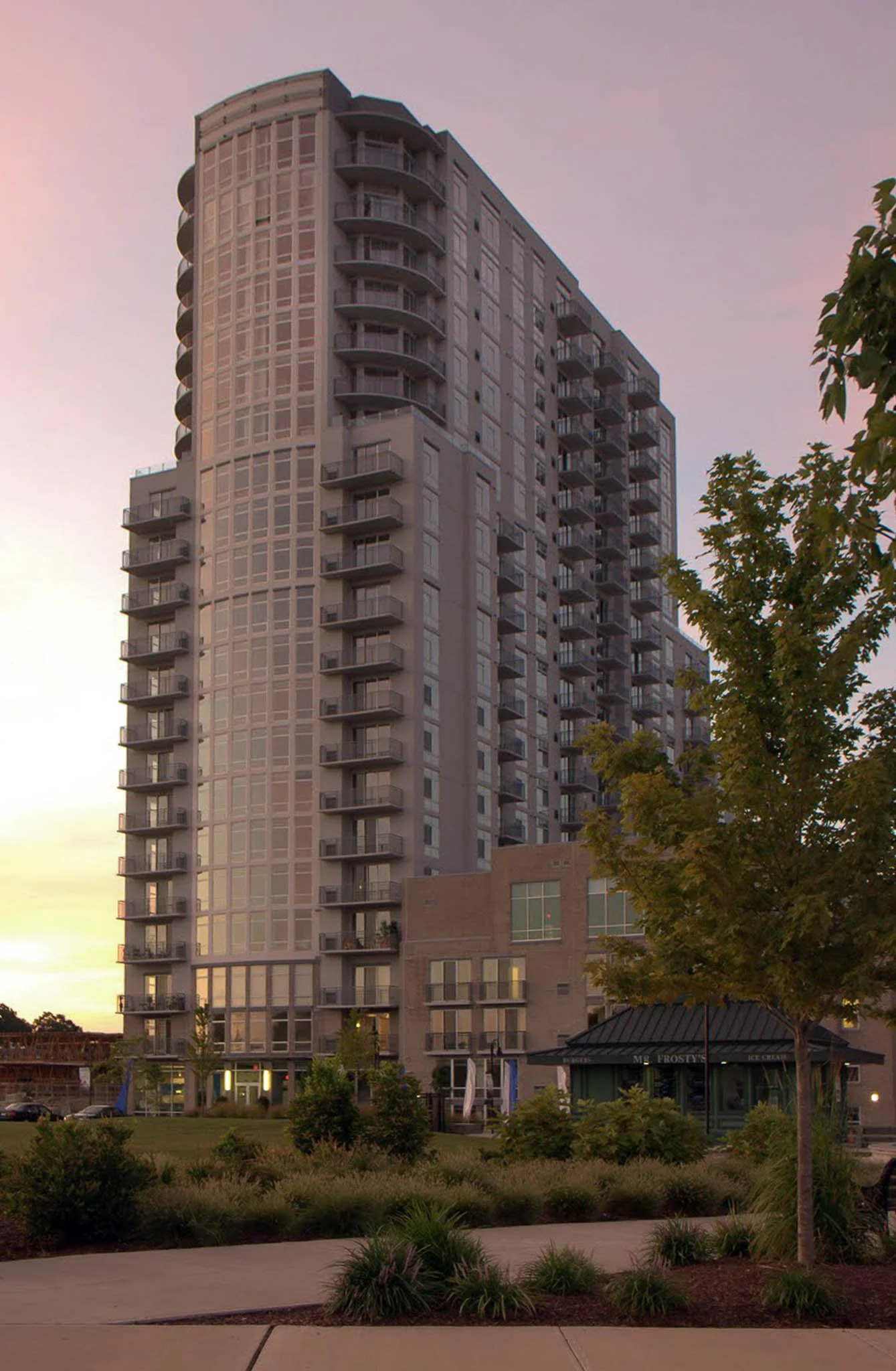 Infinity Harbor Point