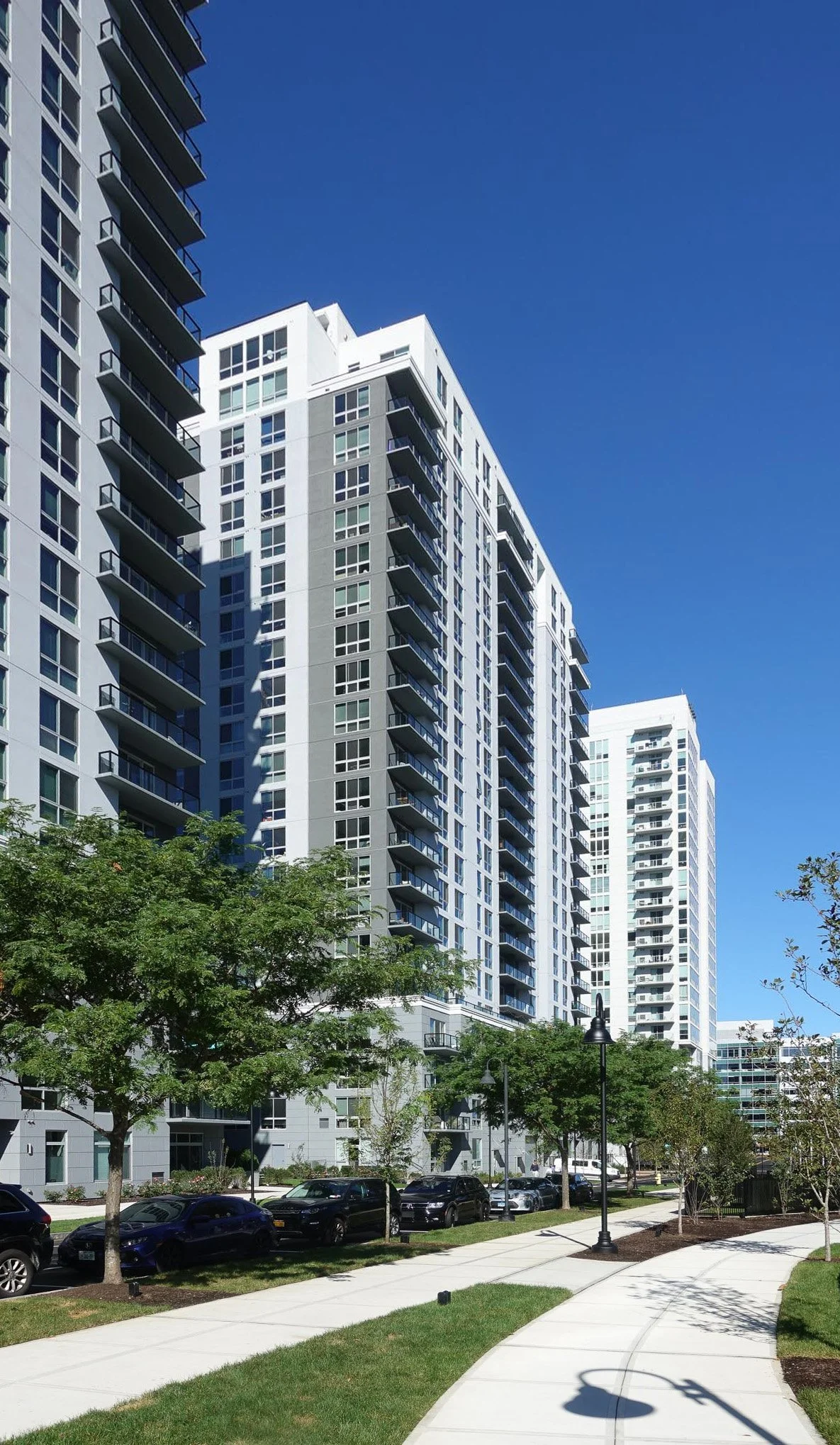 MF HR-18042-Escape at Harbor Point-Small-18 edit.jpg