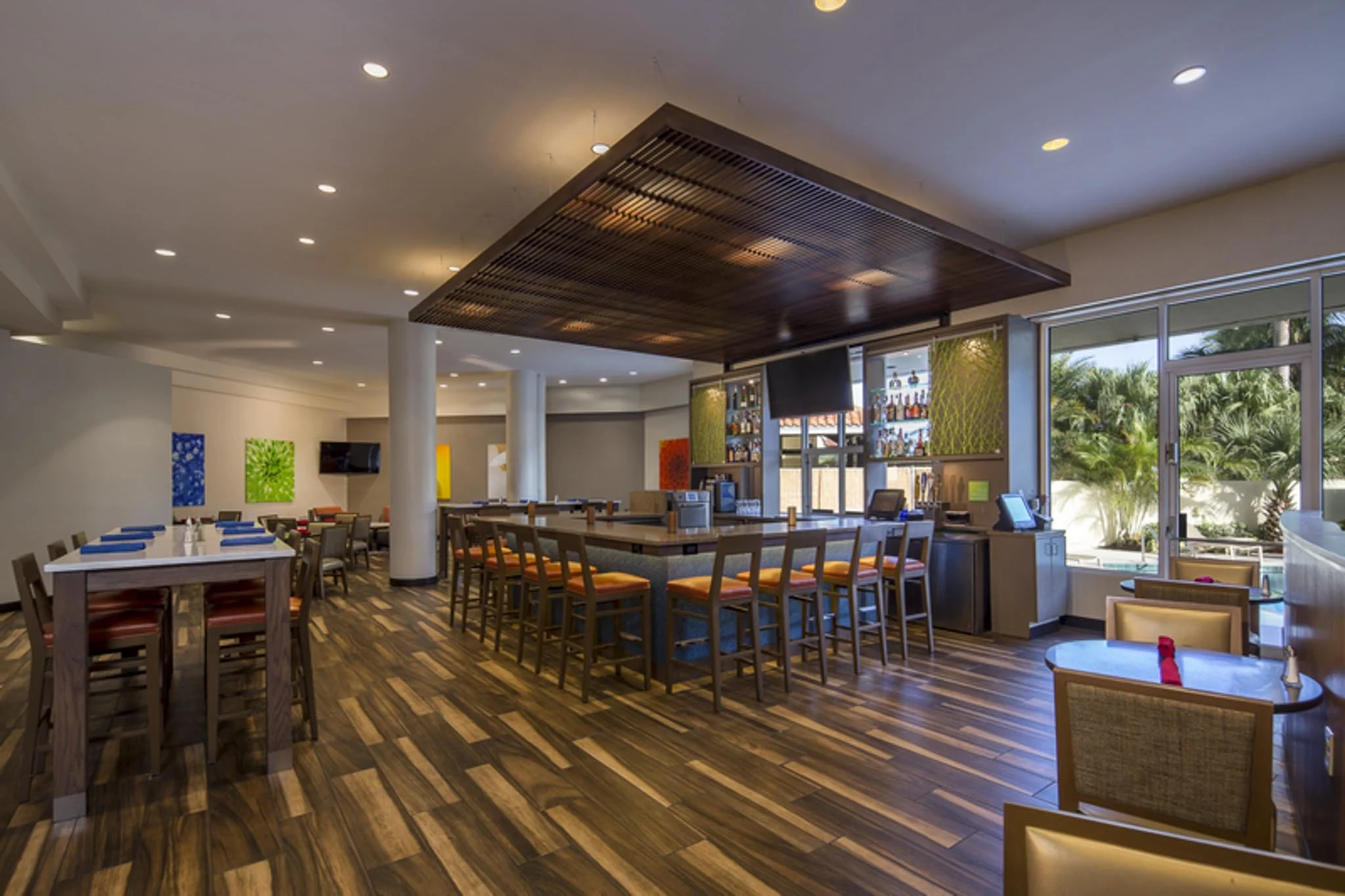 Holiday Inn Palm Beach