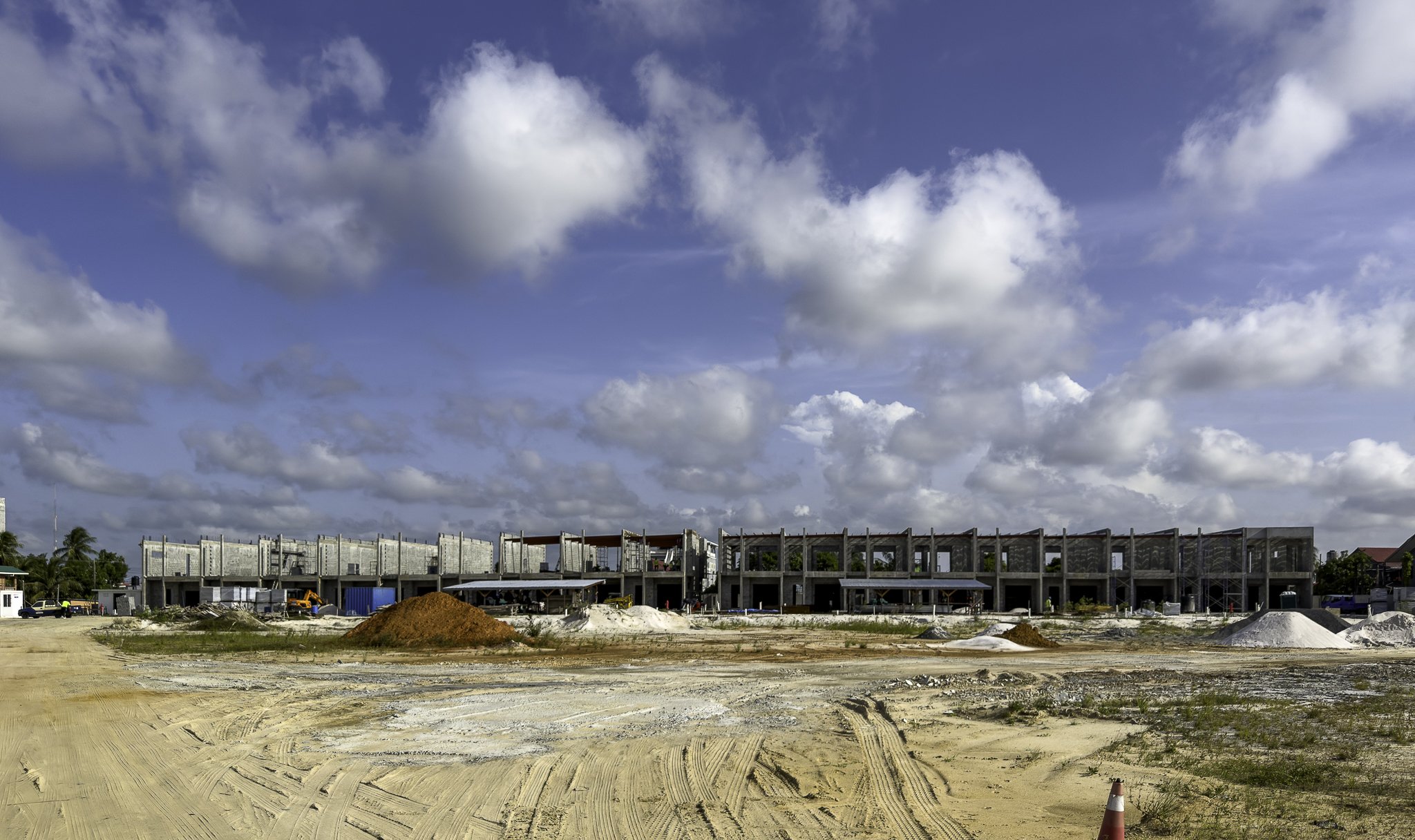 MF LR-23032-The Hills Frmr Turkeyen Construction-Small-8.jpg