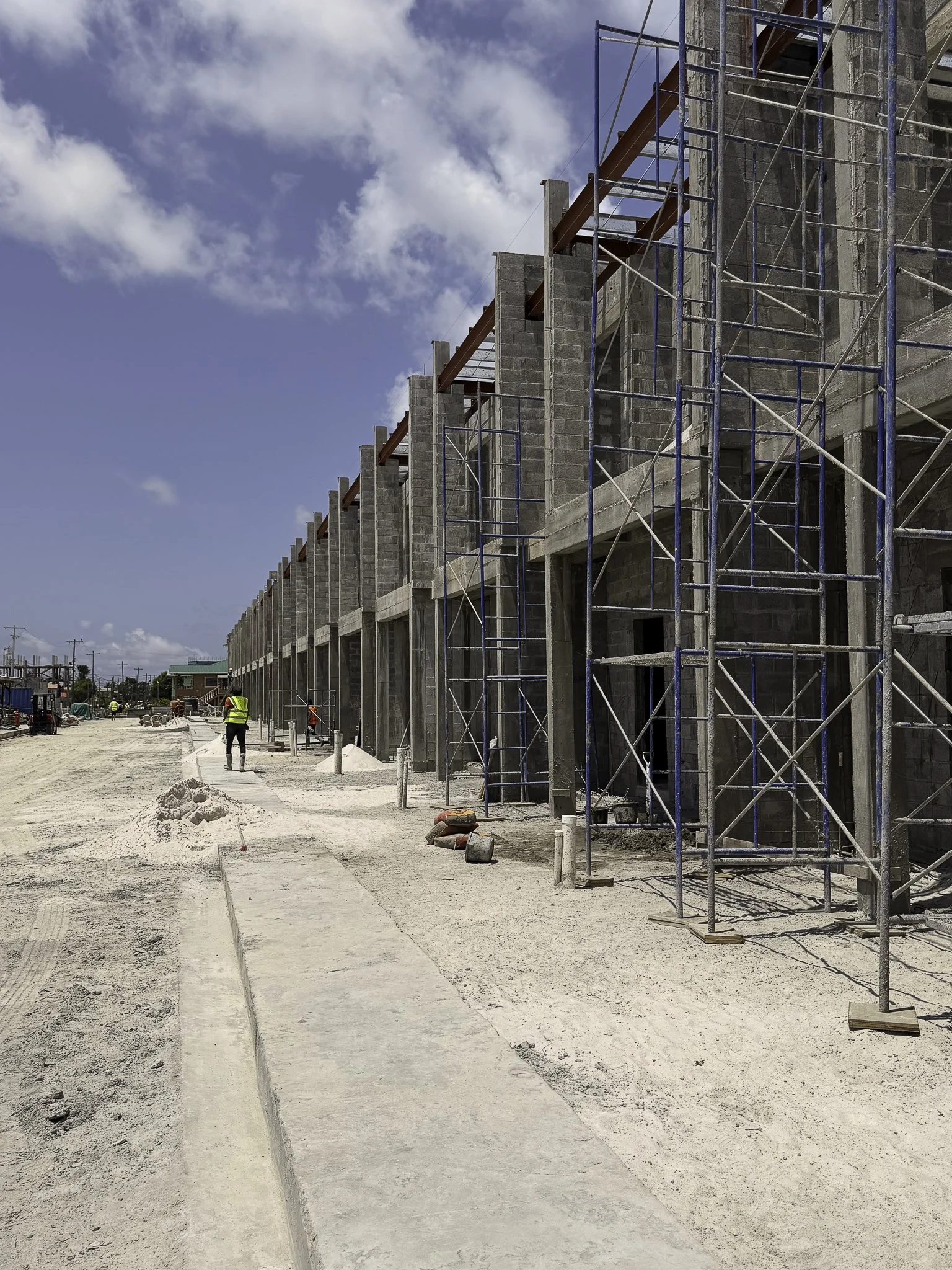 MF LR-23032-The Hills Frmr Turkeyen Construction-Small-2.jpg