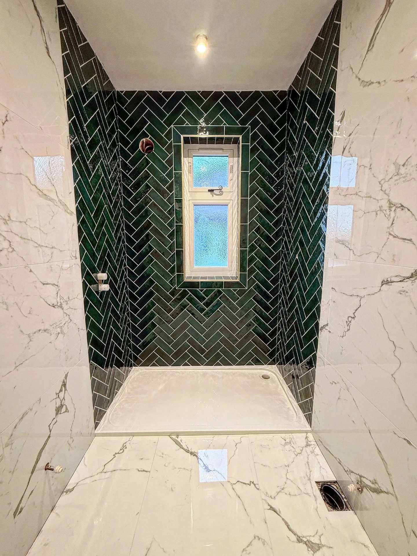 This shower giving ministry of magic vibes #tiler #tiles #herringbone #nottingham #tile