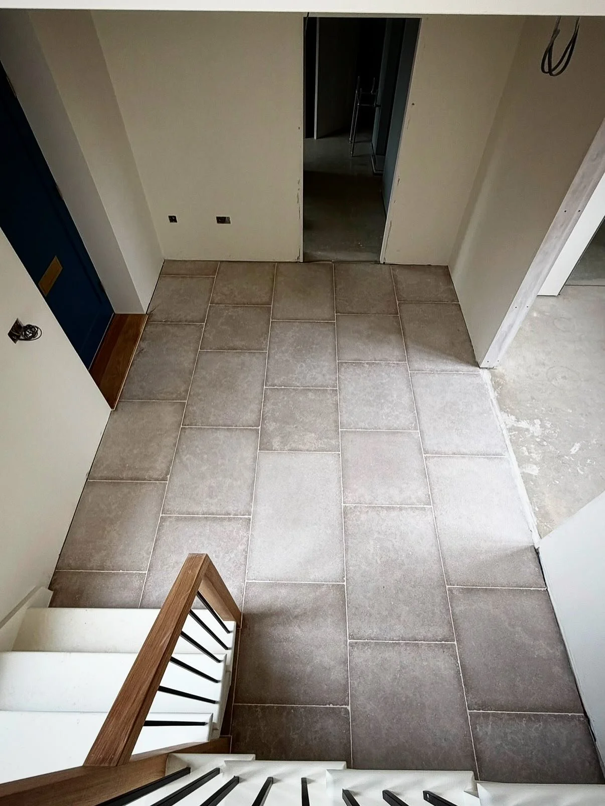 Beautiful soft limestone finished with a pale grout and sealed for Protection #tiler #tiling #tilers #nottingham #nottinghamtilers