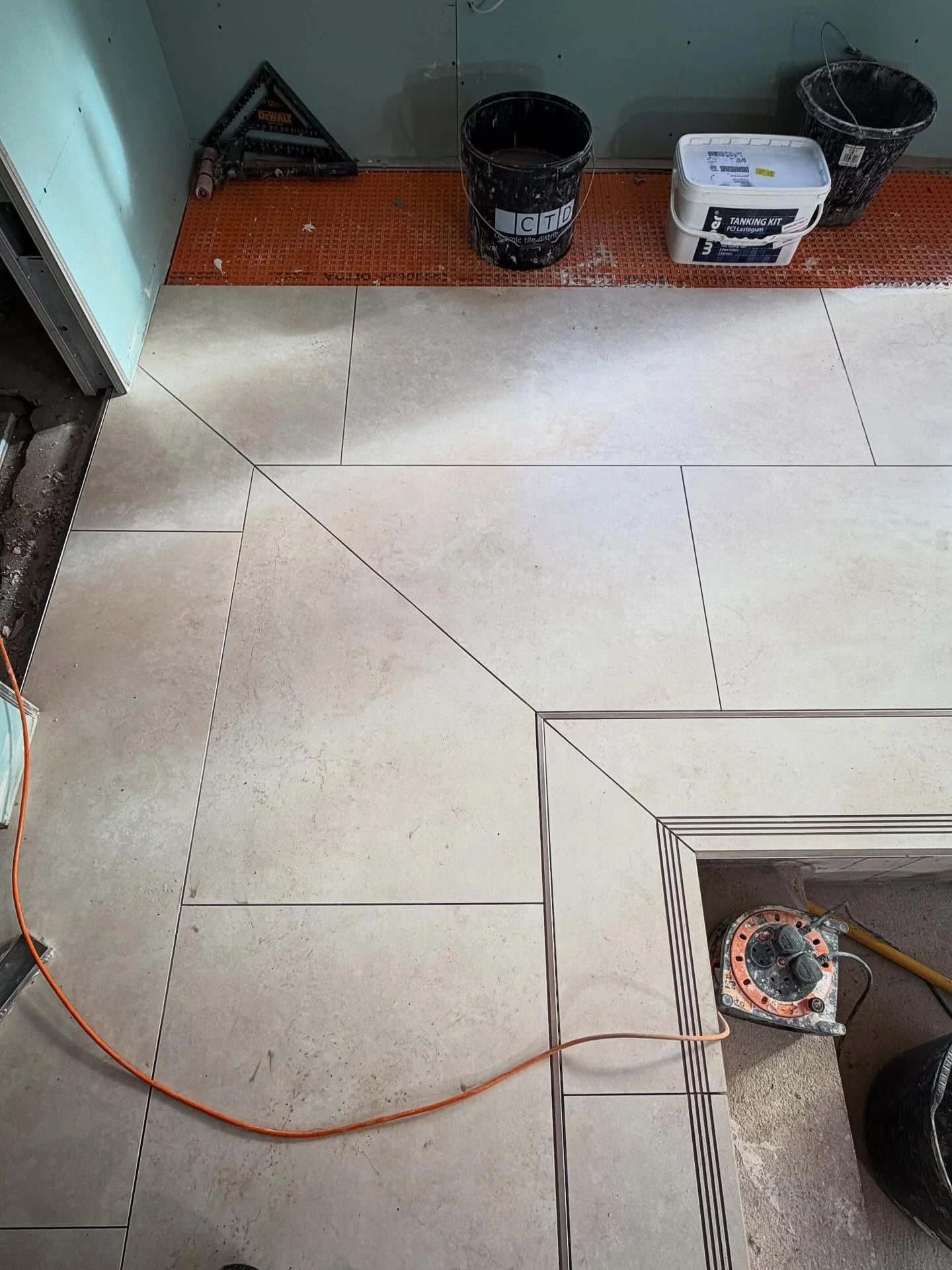 This pool room is going to be absolute 🔥 #tiler #tiling #tiles #nottinghamtiler #swimmingpooltime