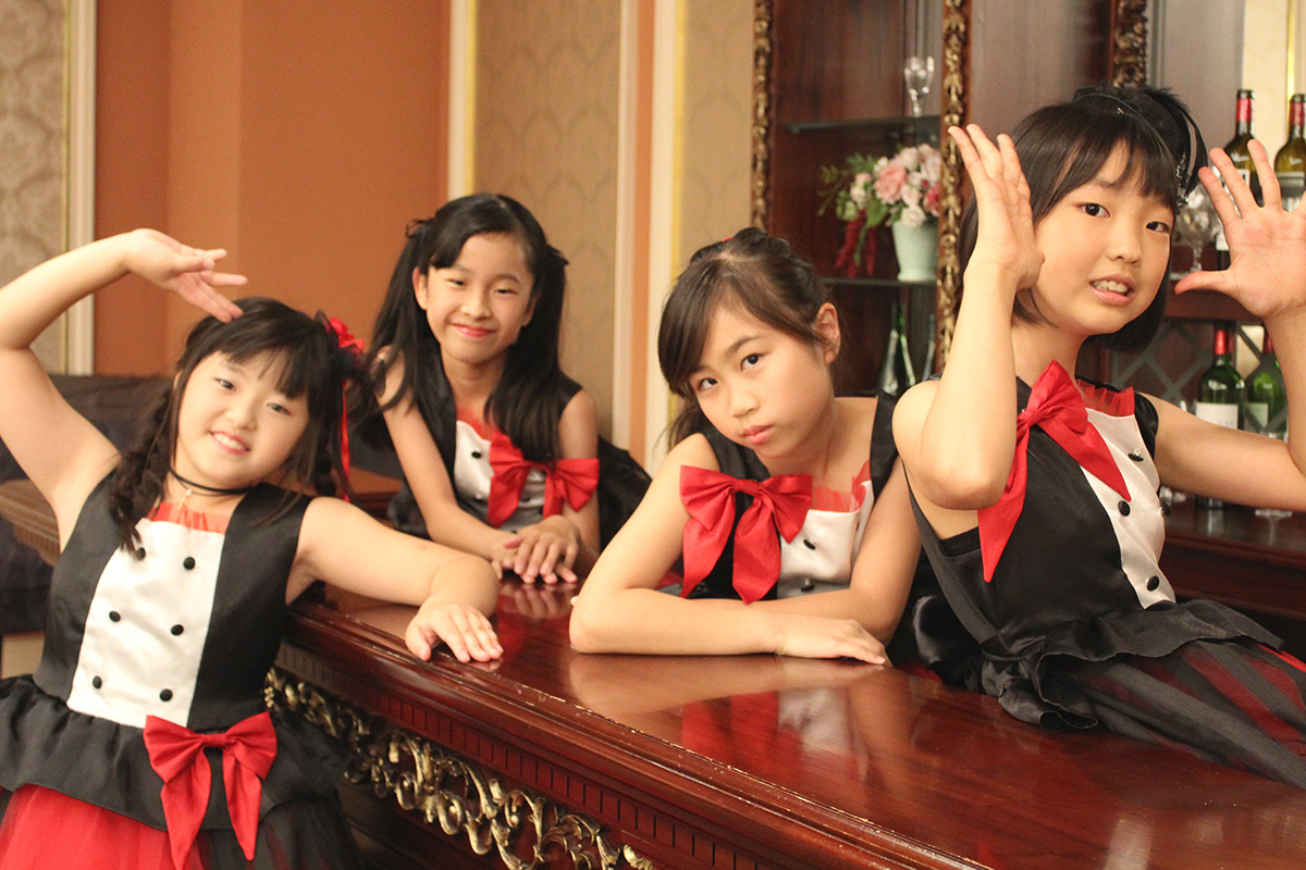 From left: Fumi (Drummer), Rina (Keyboard & Vocal), Kanon (Guitar & Vocal) and Haru (Bass)