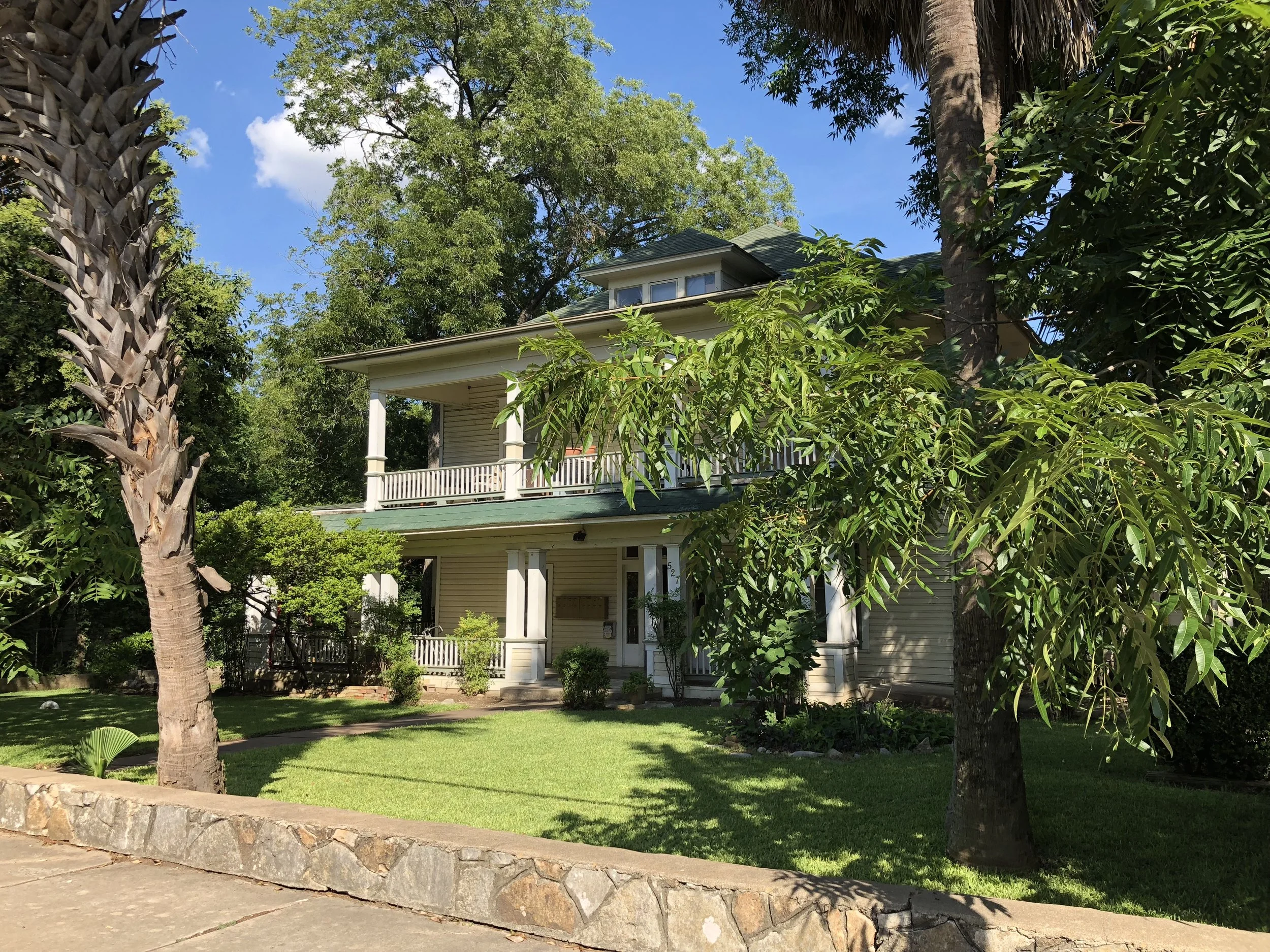 527 wsa exterior.jpg