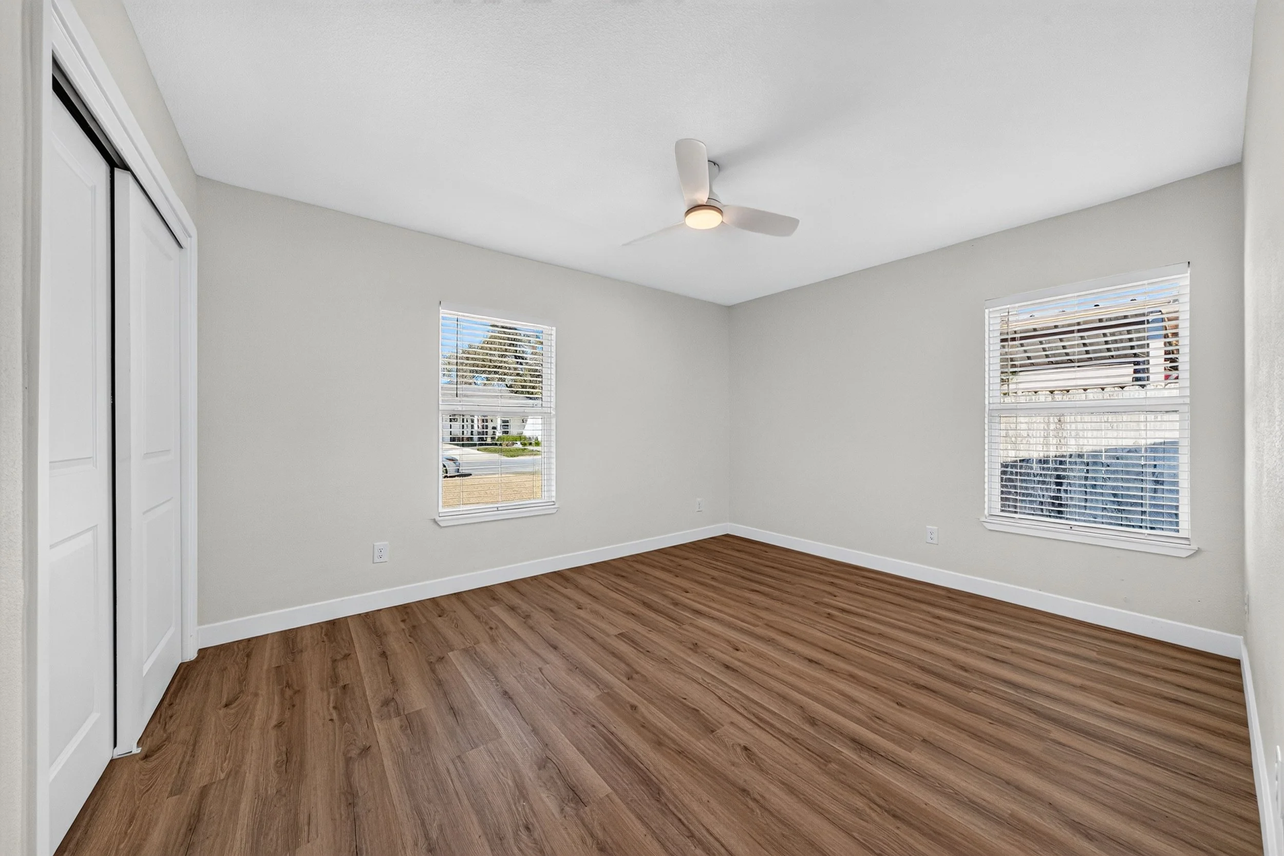 534 Brightwood Pl-21.jpg