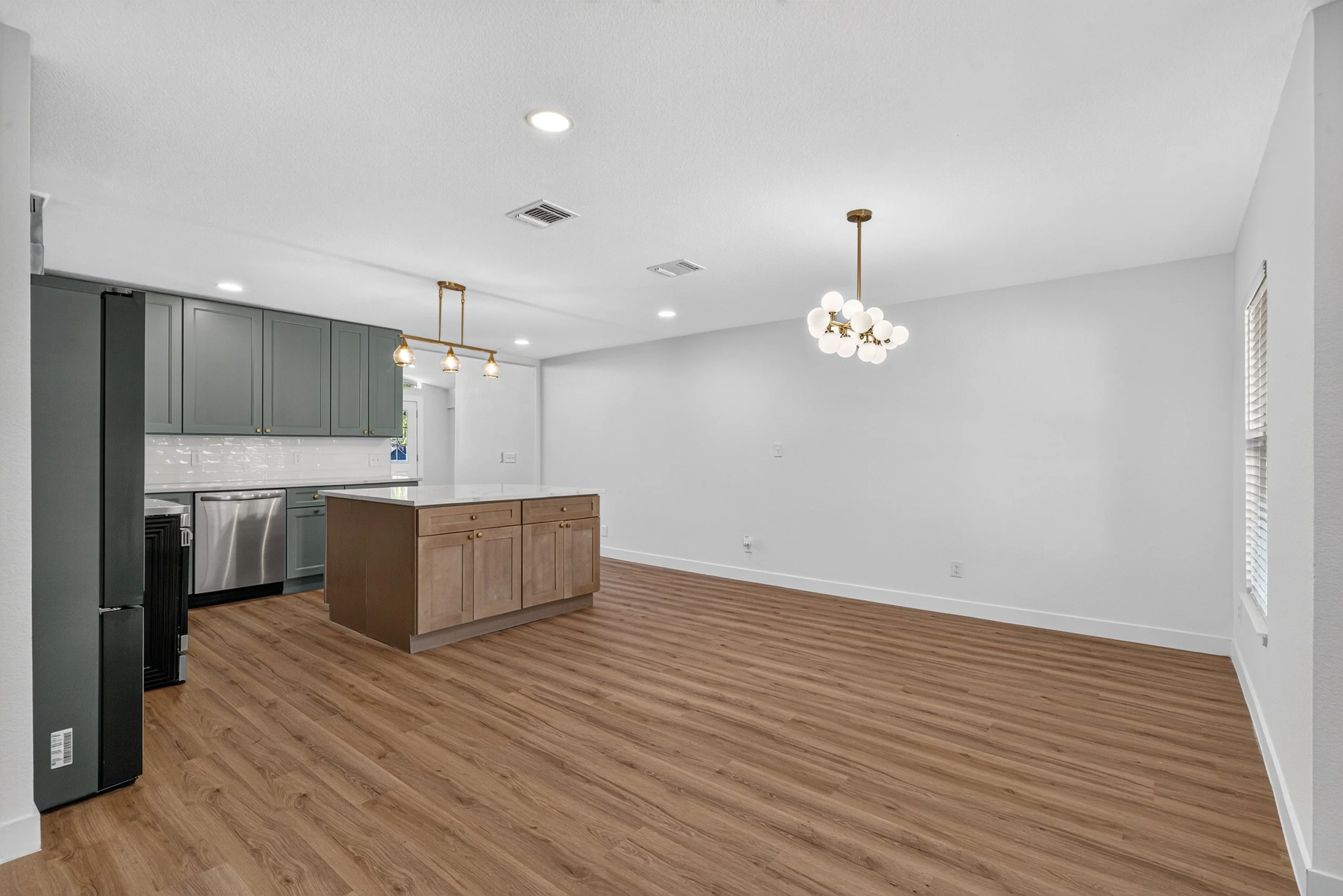 534 Brightwood Pl-12.jpg