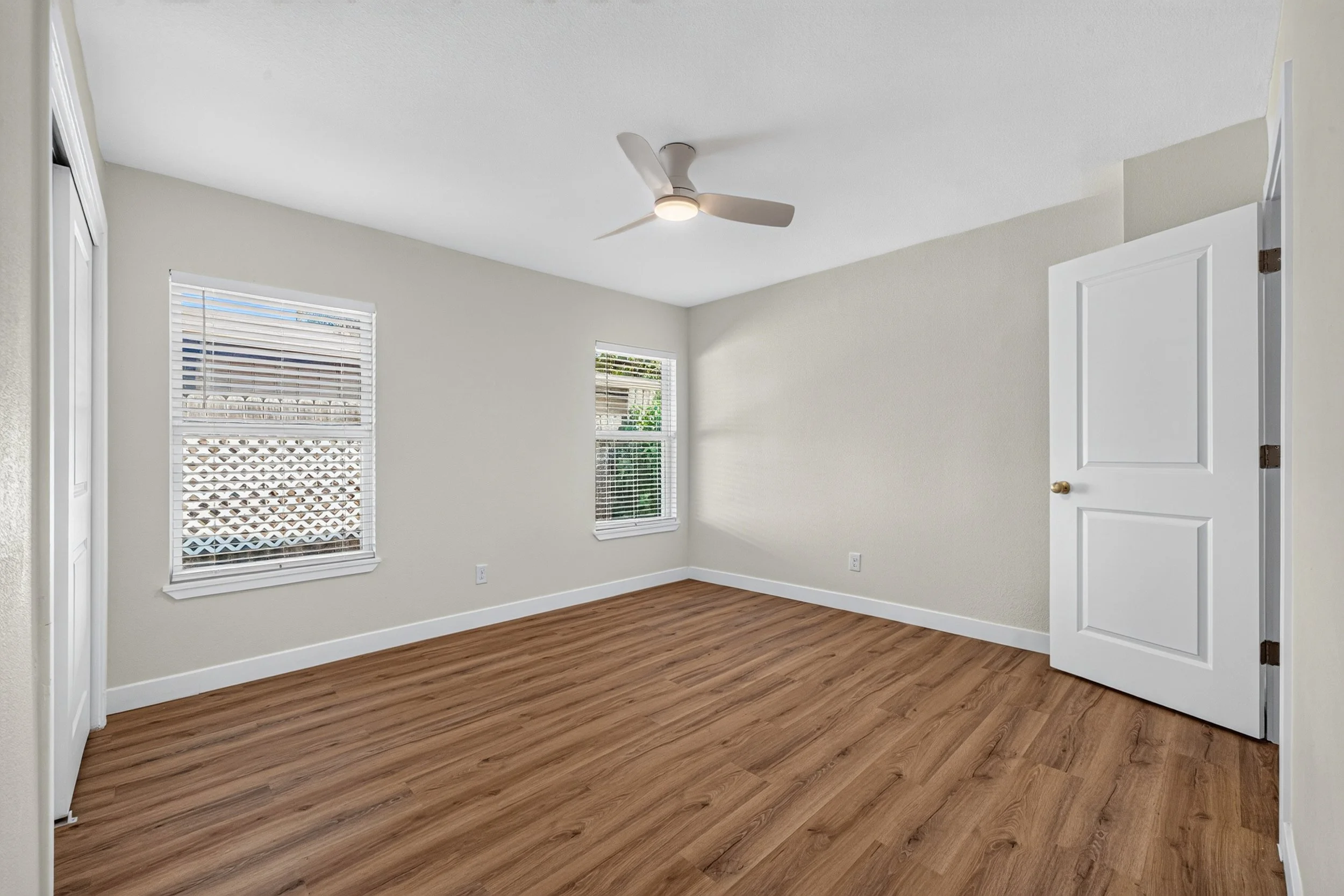 534 Brightwood Pl-27.jpg