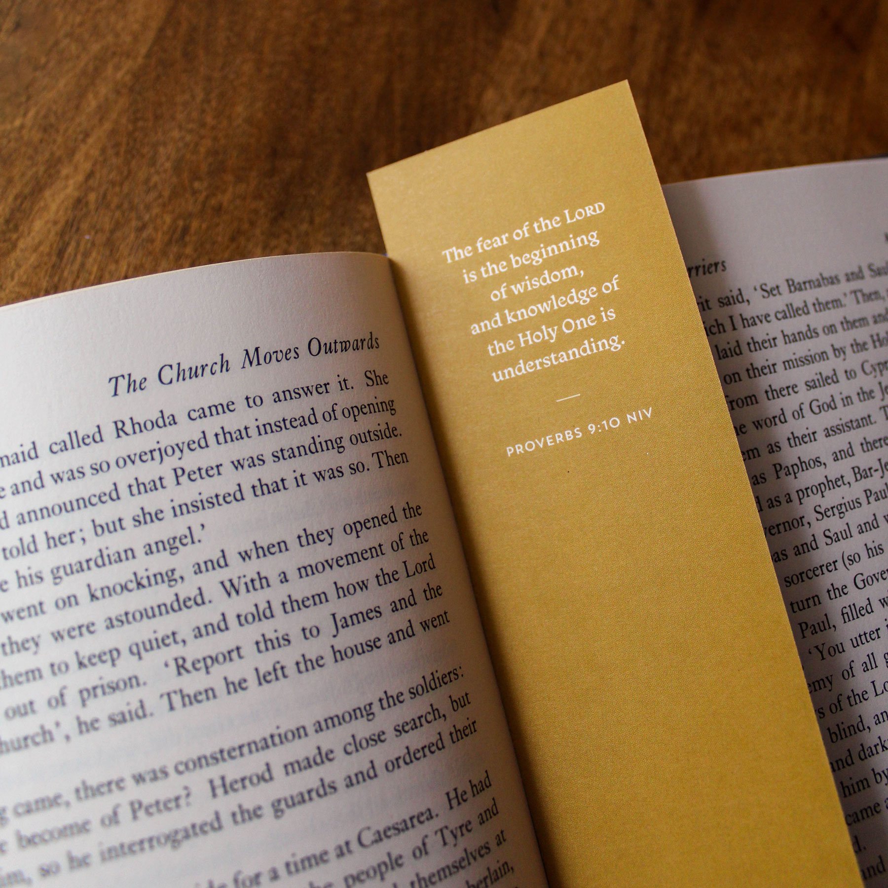 naomipaperco-faithful-strong-wise-proverbs-bible-bookmark.jpg