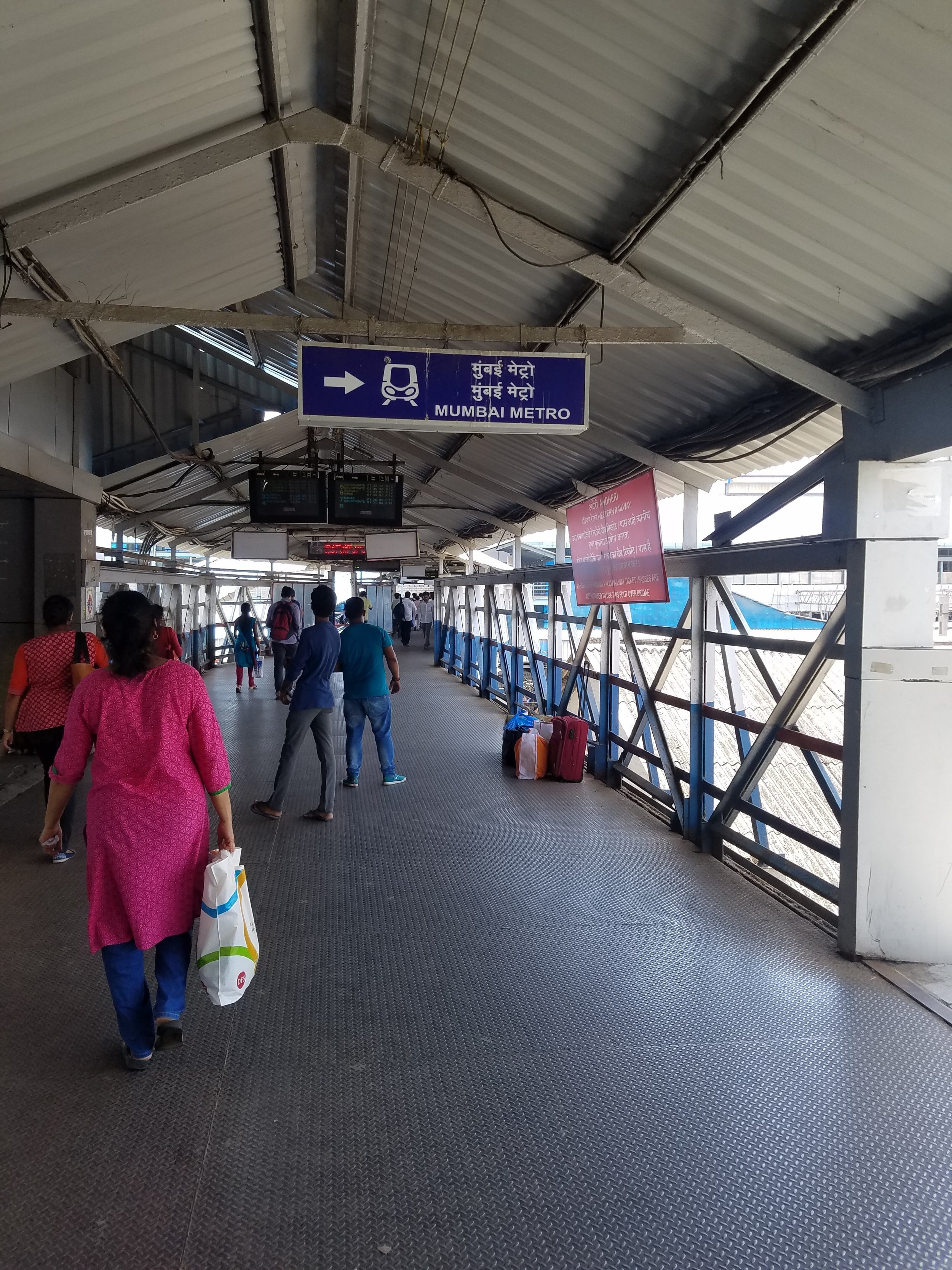 First stop after I drop those mangoes off: Andheri Train Station