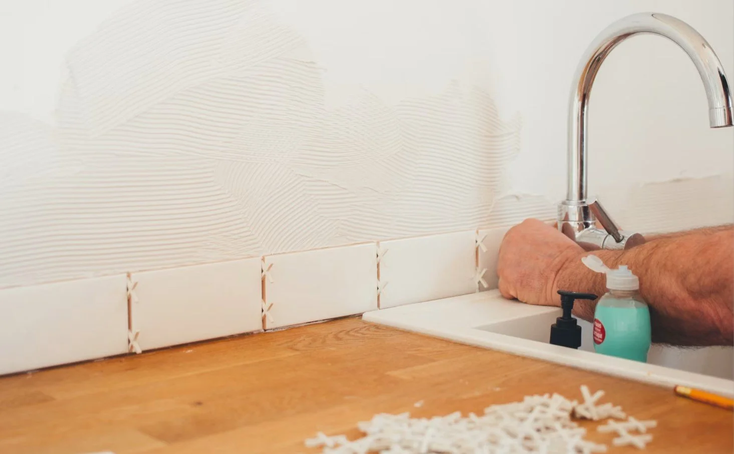 How To Prepare A Painted Wall For Tiling