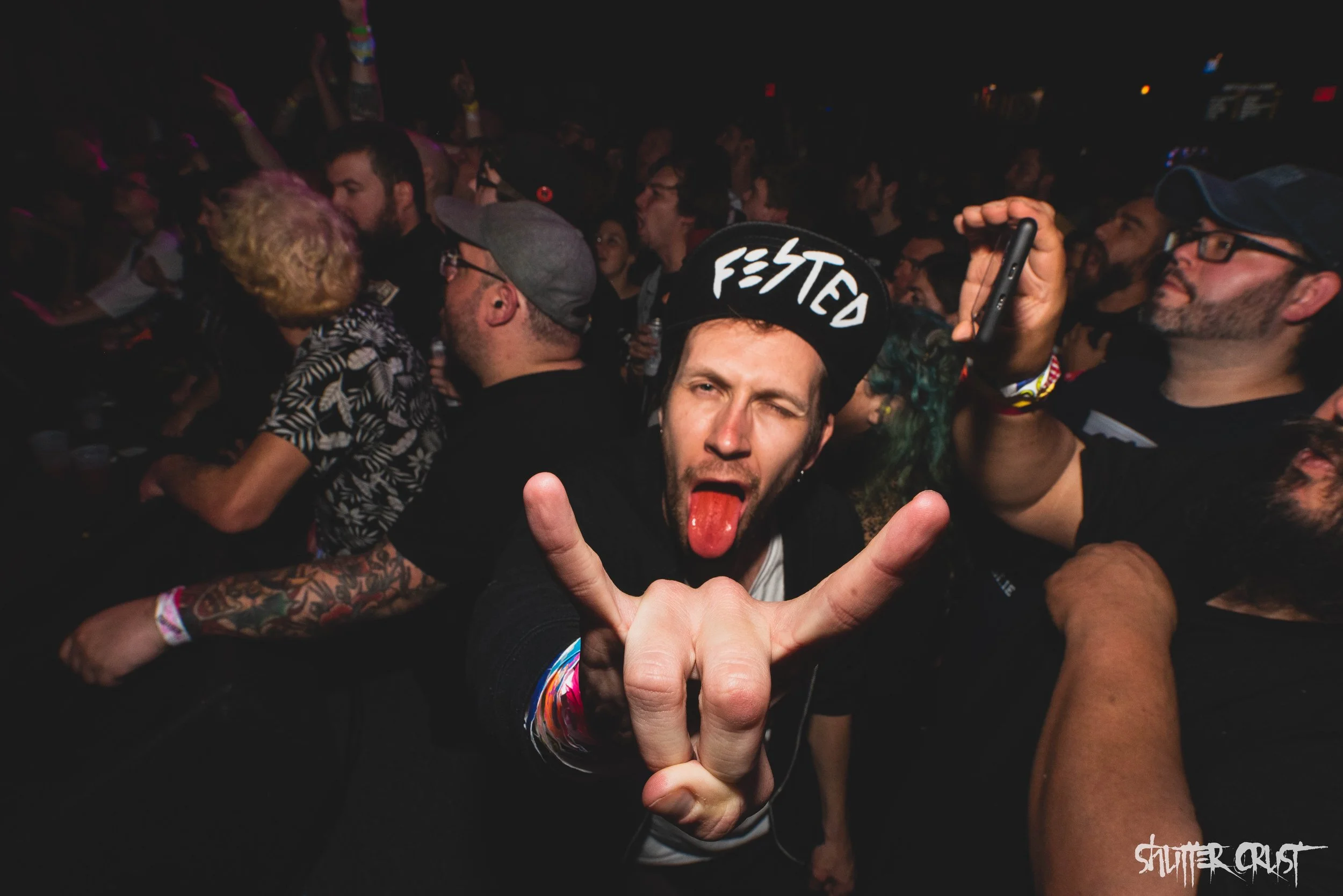 Horns.HighDive.Saturday.LorienLamarr.jpg