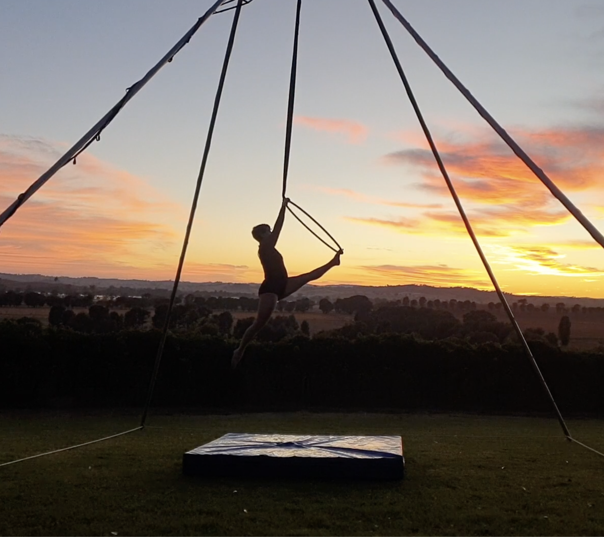 Zana Aerial Dance Academy at Borambola Wines