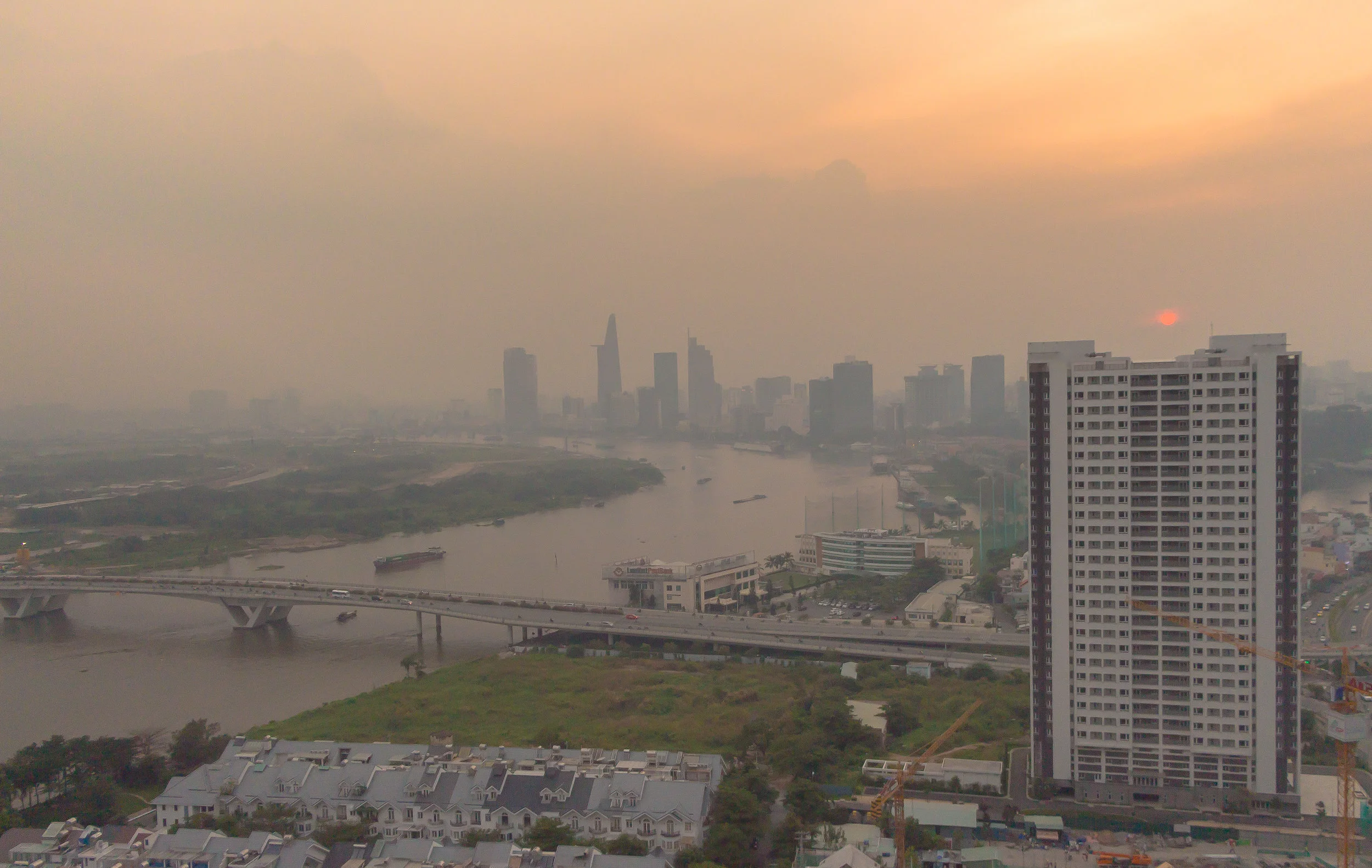 SaigonSunset1.jpg