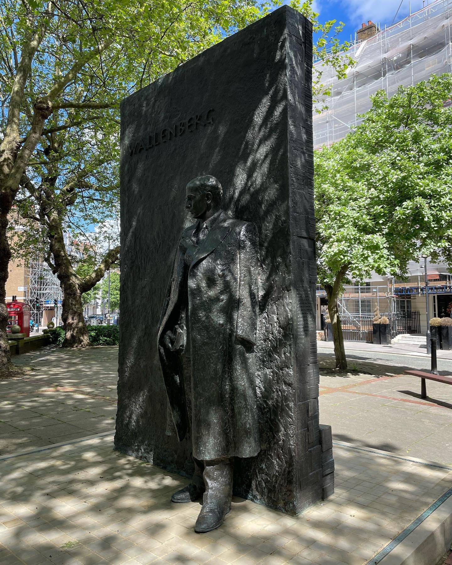 Just happened upon a stunning sculpture by #philipjackson for WWII hero #RaoulWallenberg. Beautiful lettering around the base&hellip; &ldquo;&hellip;His triumph over Nazi genocide reminds us that the courageous and committed individual can prevail ag