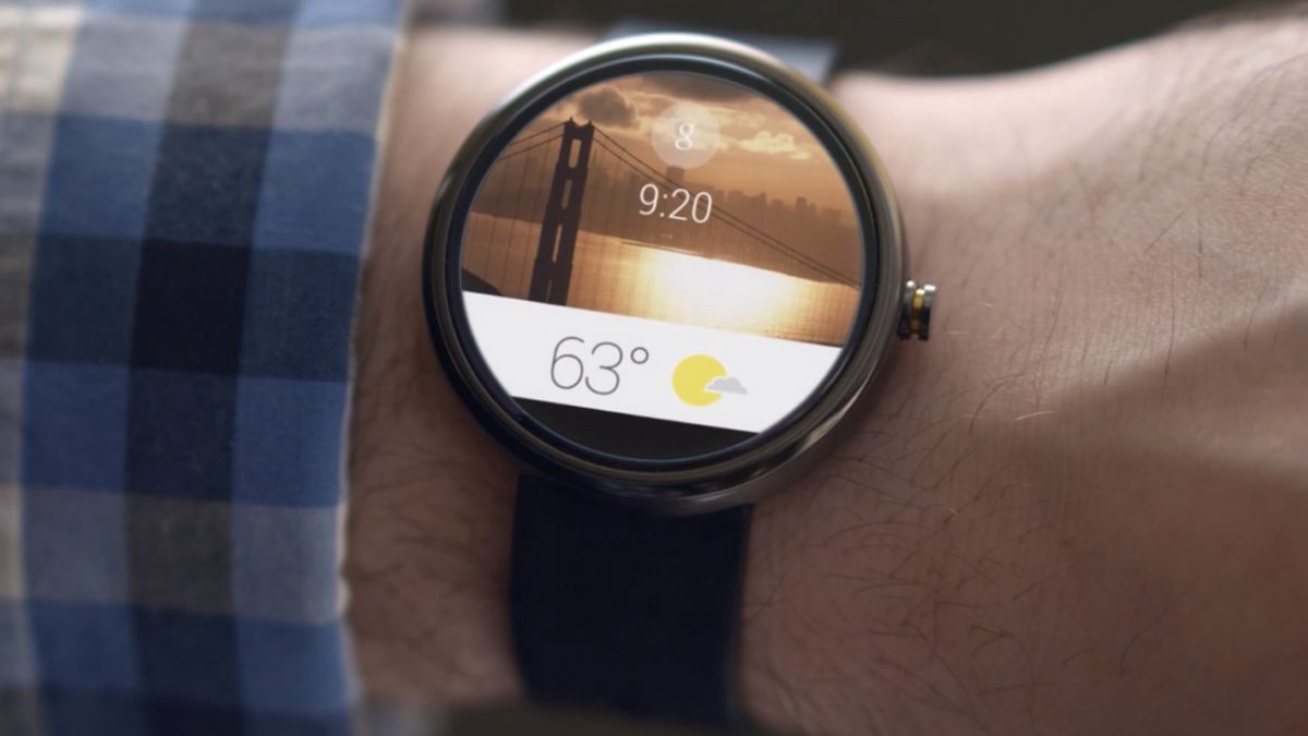 El Motorola 360, de $249 a $330.