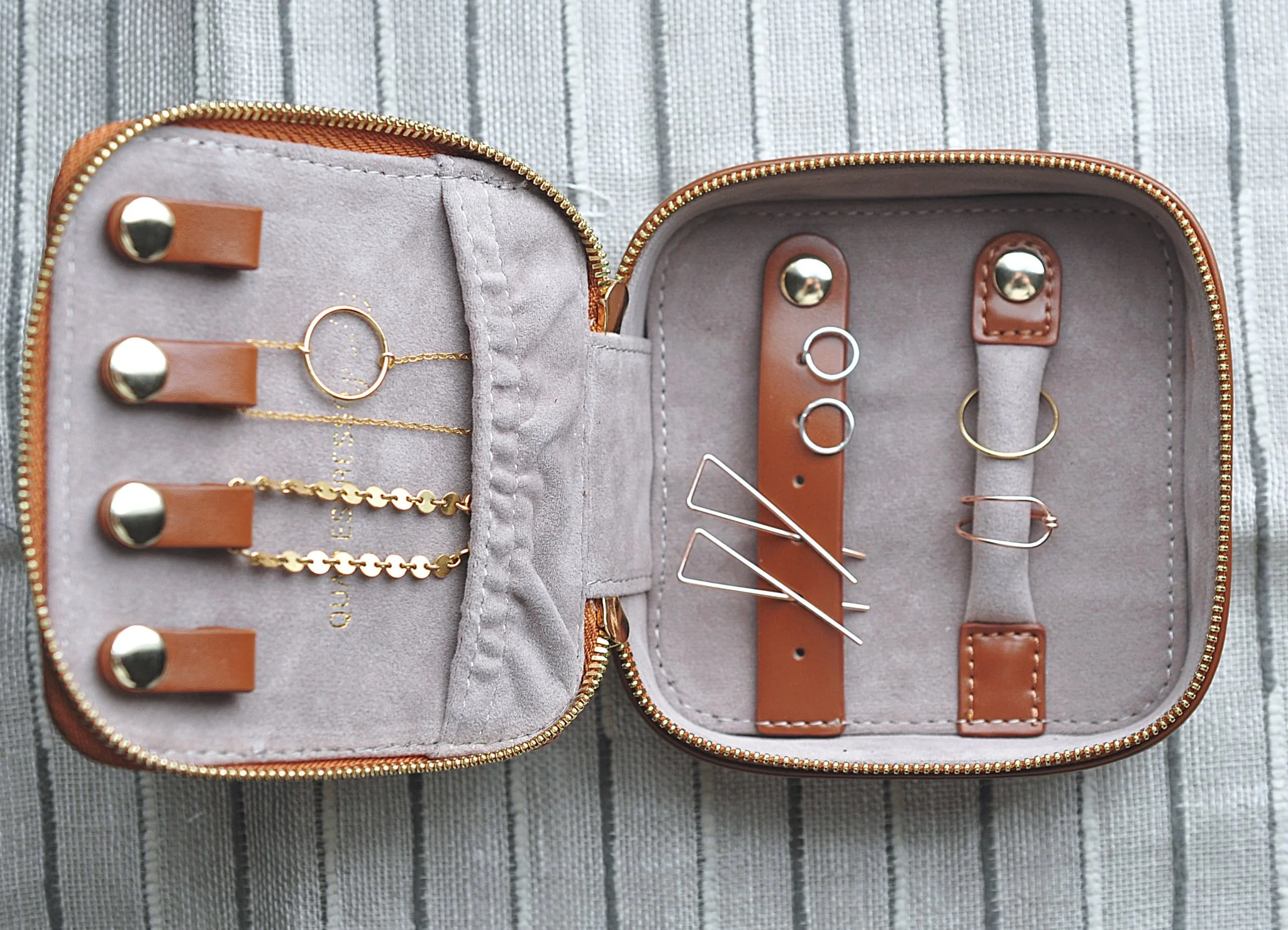 This last find is not an Etsy find but it’s a Belle necessity for keeping your jewelry keepsakes safe. This case is perfect for travel. Store: Quad Espresso Jewelry