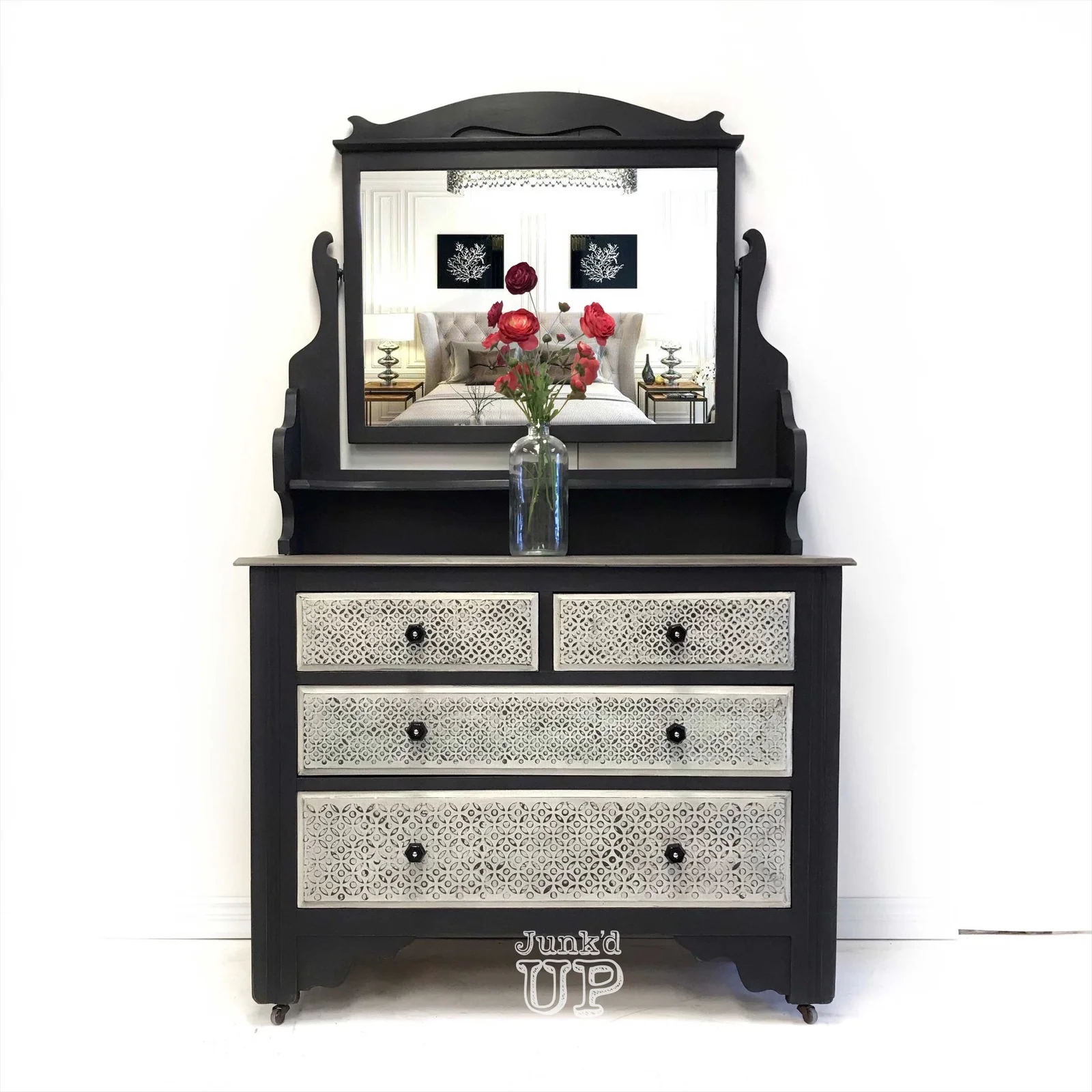 eZy Watermark_07-05-2019_03-56-45PM.jpg