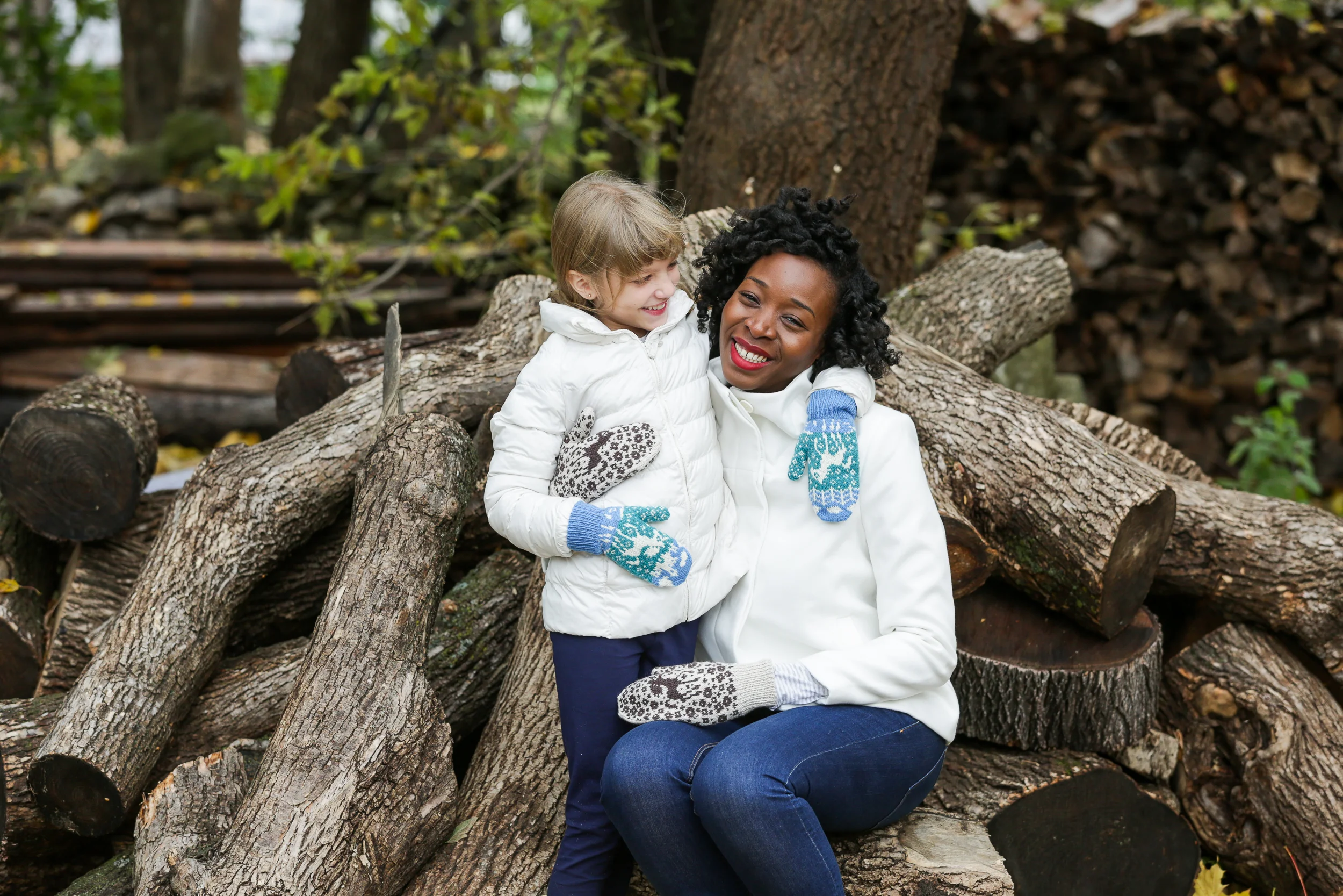 Models : Charlotte Gilbert and Linda Larose Cléophat Client: Twist Collective
