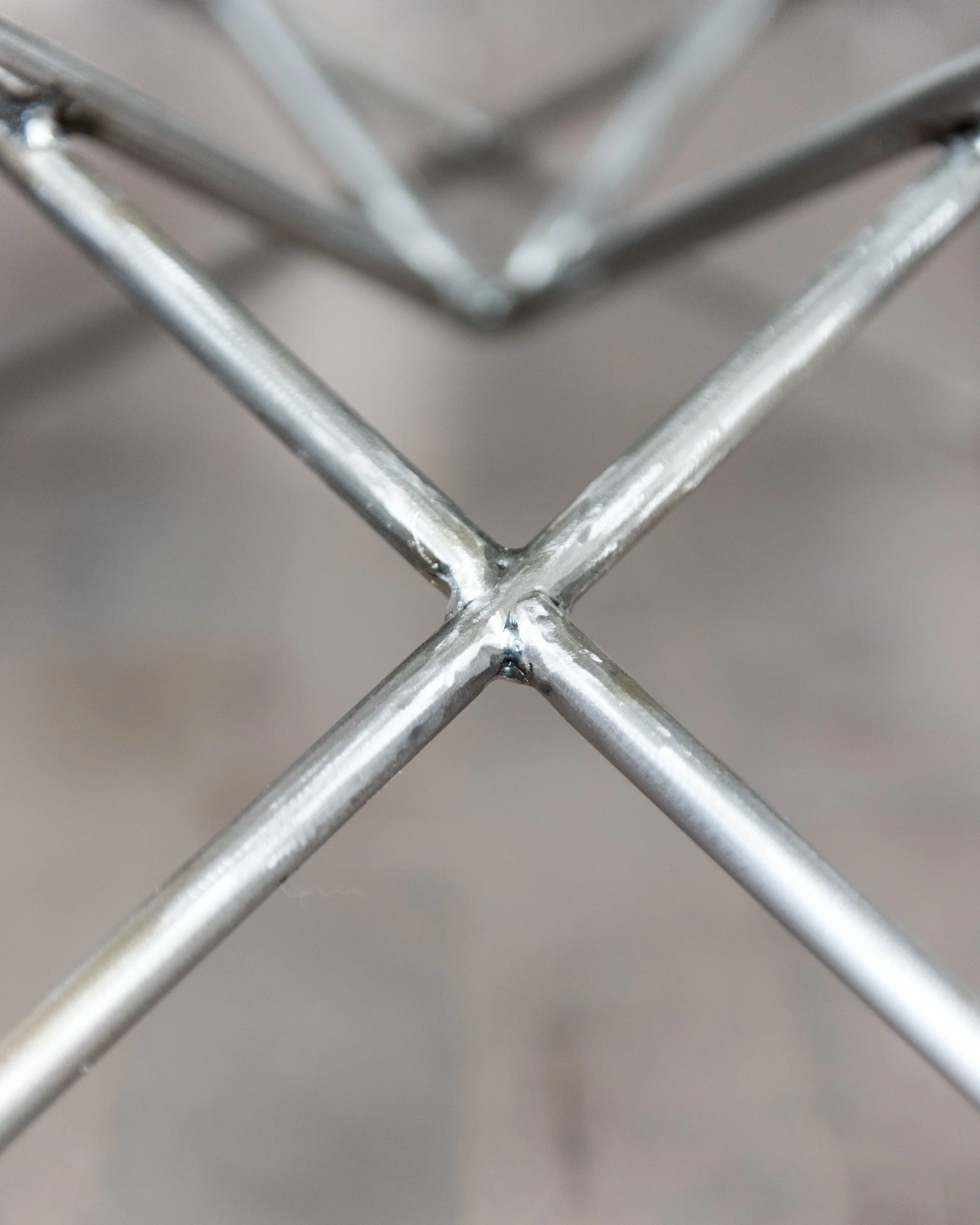 Collaboration with Ludovic Dubeau. Steel and metal table designed and fabricated in 2017.