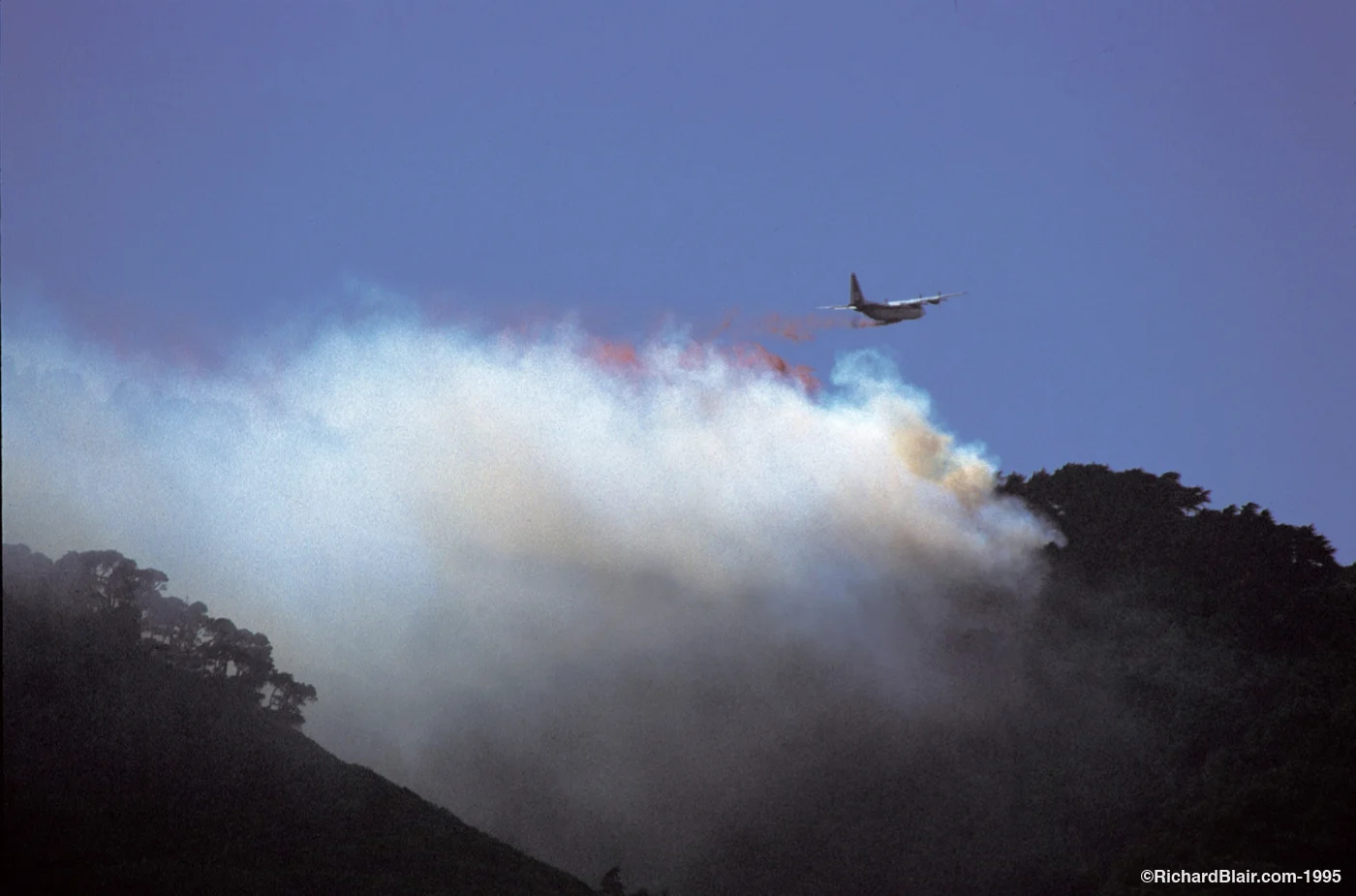 Plane Dropping Fire Retardant