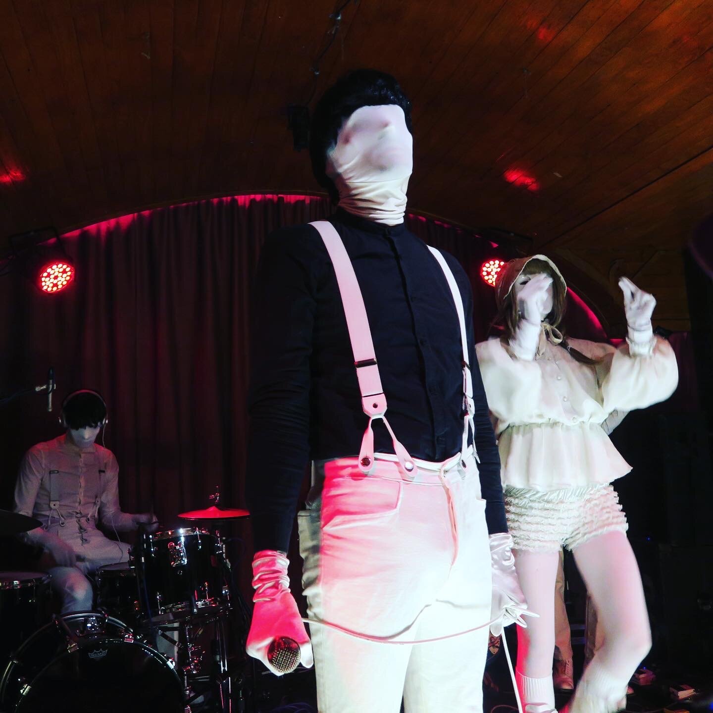 Jonathan Bree at Kung-Fu Necktie (11.3.19)