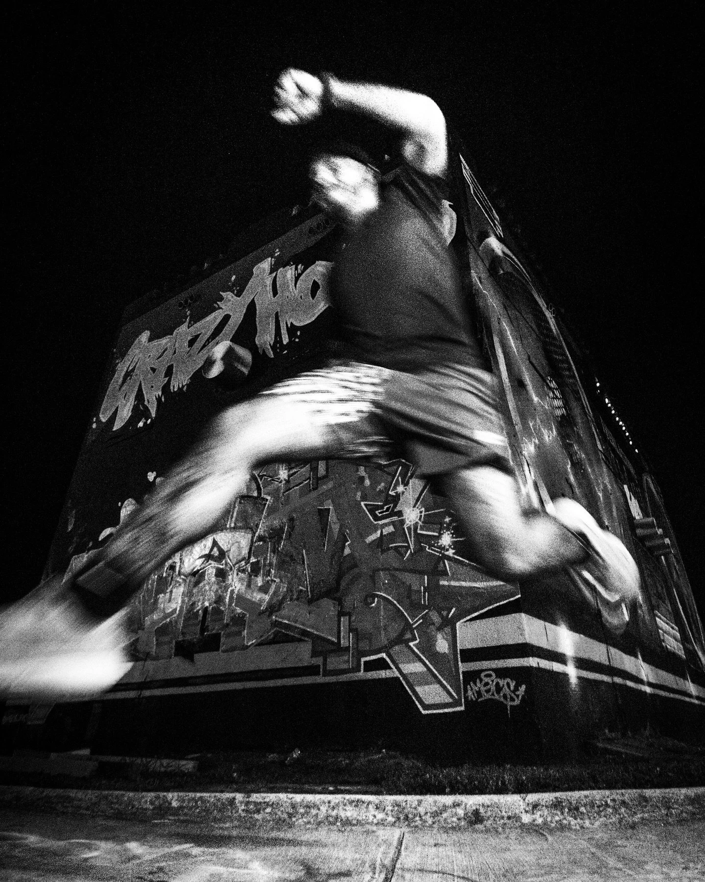 Life's about balance... find what works for you 💪🏃&zwj;♂️💨 #healthishiphop