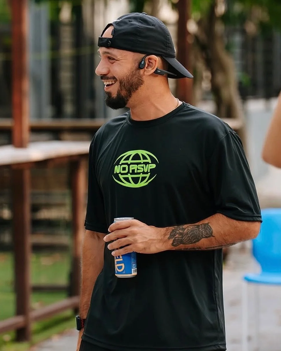 Healthy looks good on me! 😎 Shouts to everyone at @norsvp.mia, @offfield my fav drink, and @nickxshotz for this amazing shot! 📸 Tap in with us @healthishiphop 💪