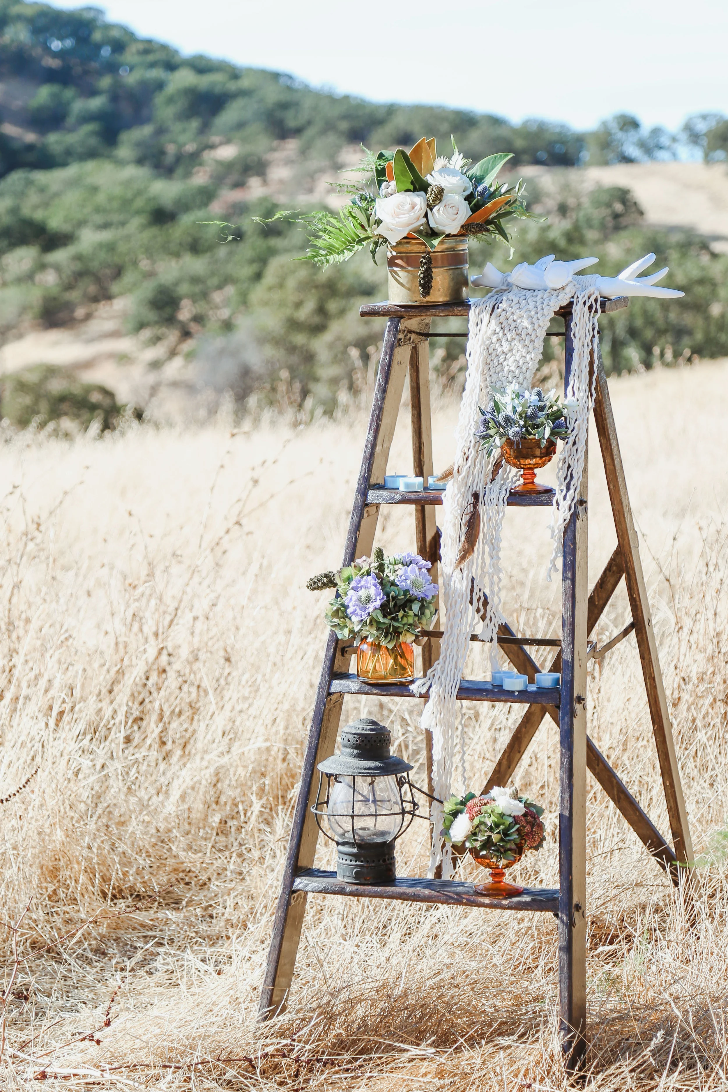 StylizedWeddingShootOfficial-4.jpg