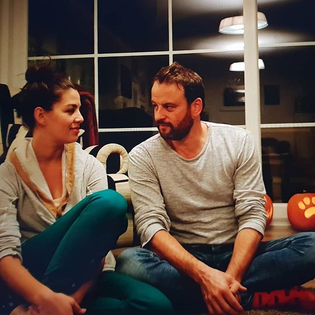 Tegnap &eacute;jjel&uuml;nk❤🎃 Podcastoltunk v&eacute;gre!!! Link a bioban!☝️ Keressetek minket a Spotifyon, iTunes-on is! 🎙🌟 #n&aacute;n&aacute;si&eacute;k #n&aacute;n&aacute;sivagyok #n&oacute;rivagyok