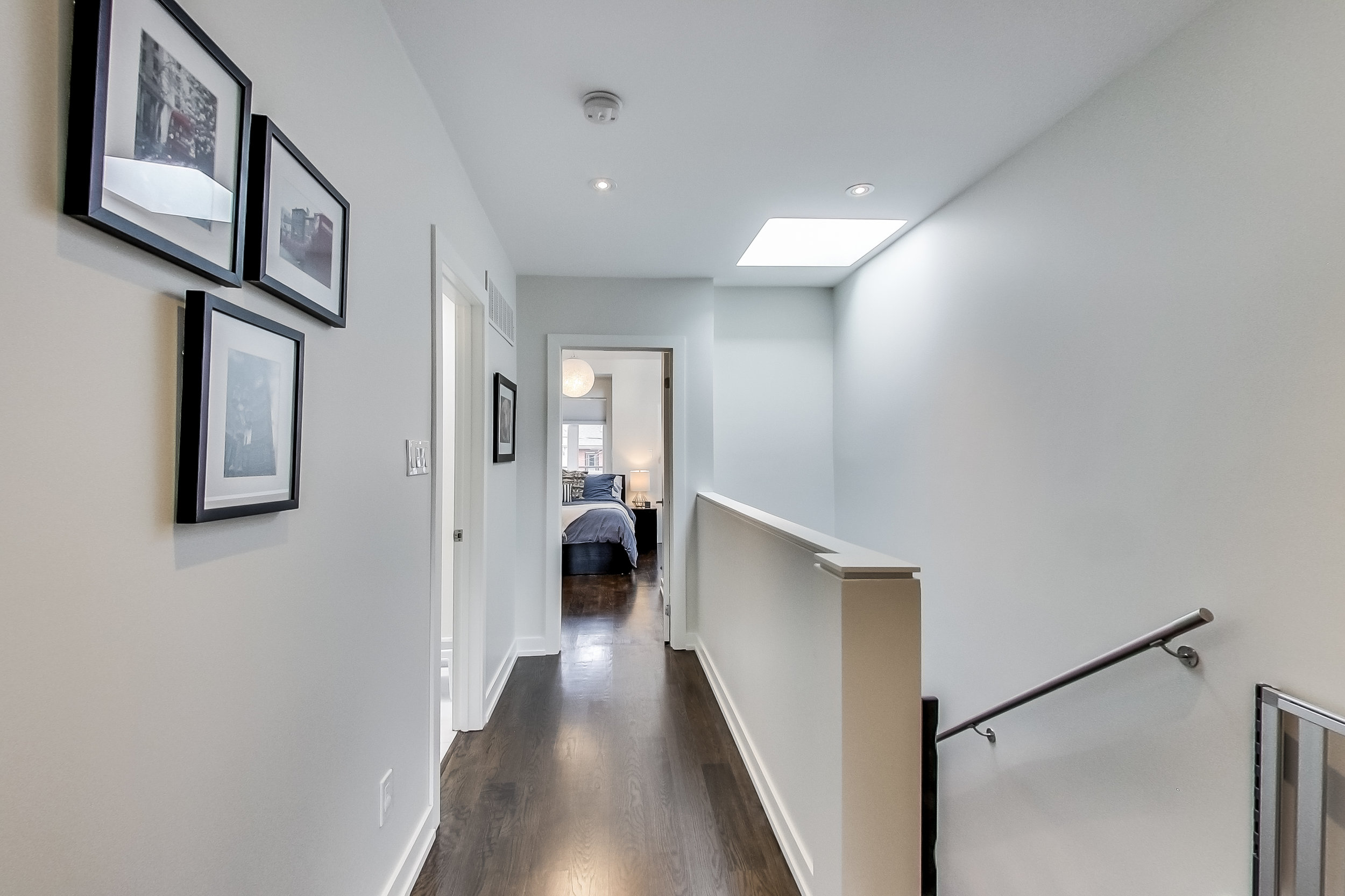 Hallway.jpg
